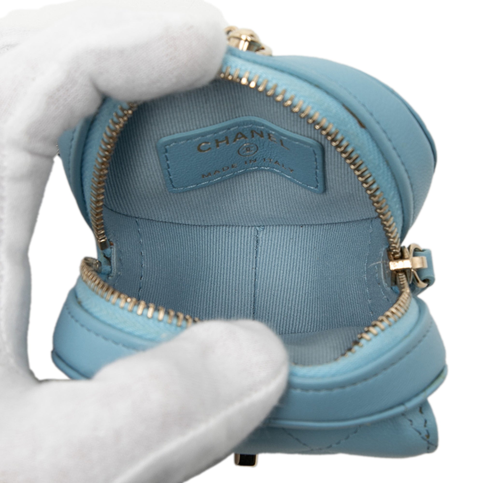 Chanel Mini Quilted Lambskin CC in Love Heart Necklace Bag - image 4