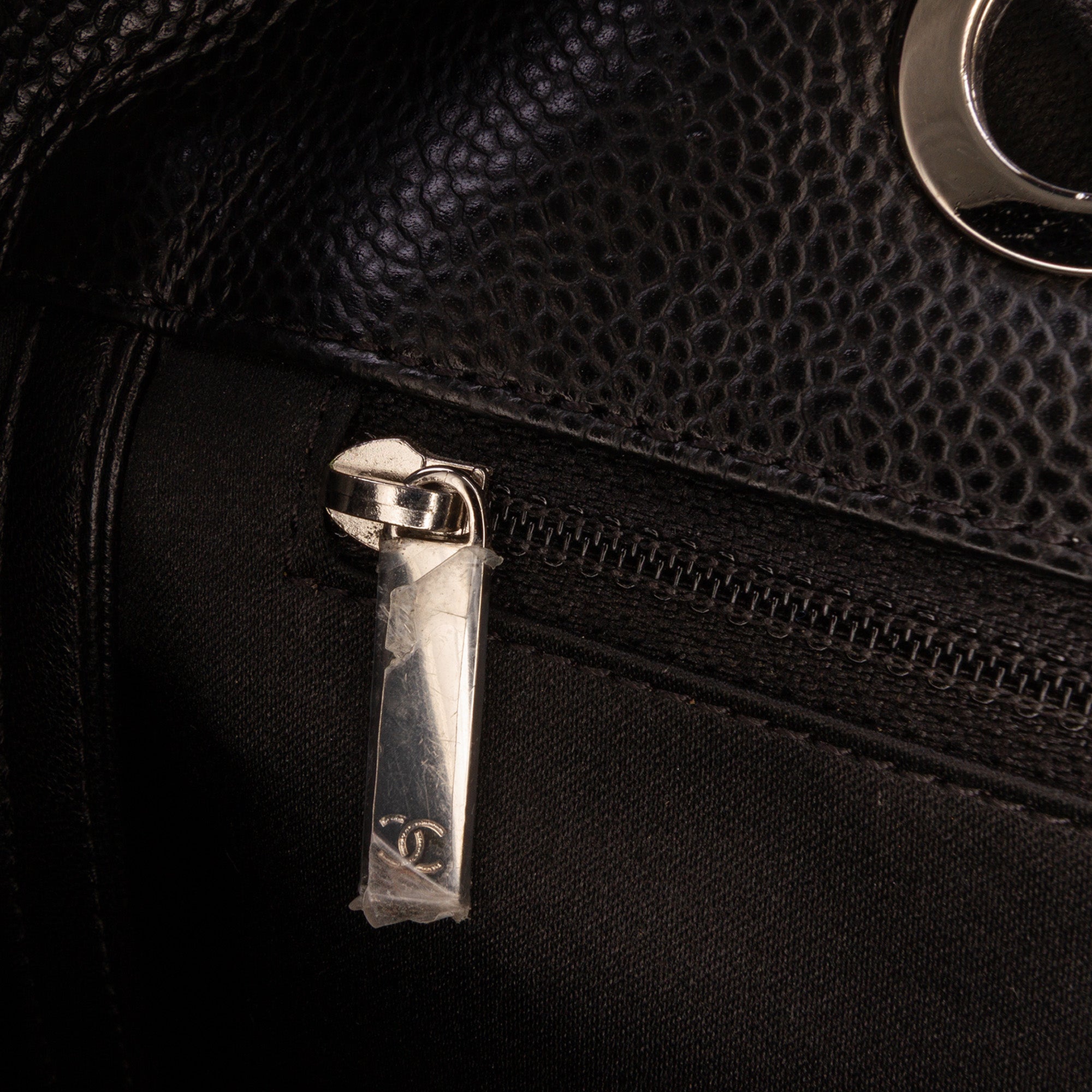 Chanel Caviar Grand Shopping Tote - image 8