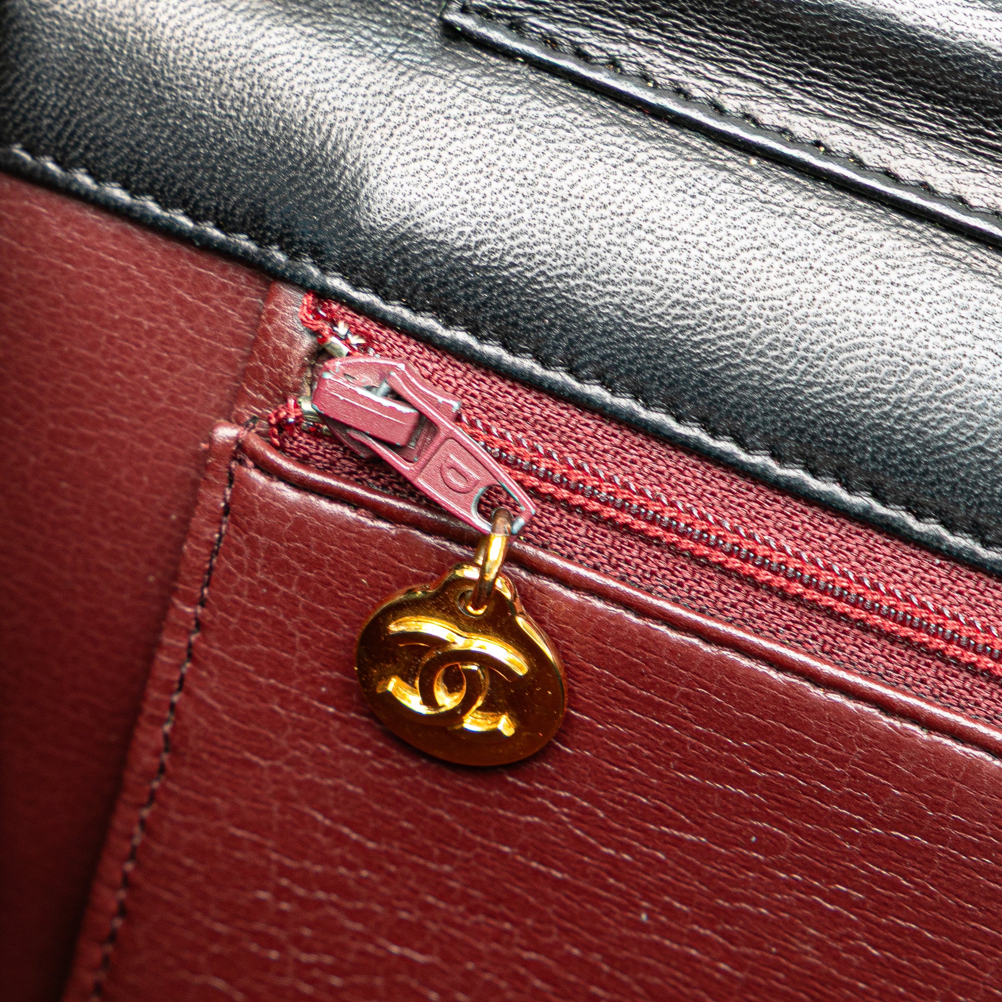Chanel CC Quilted Lambskin Single Flap - image 8