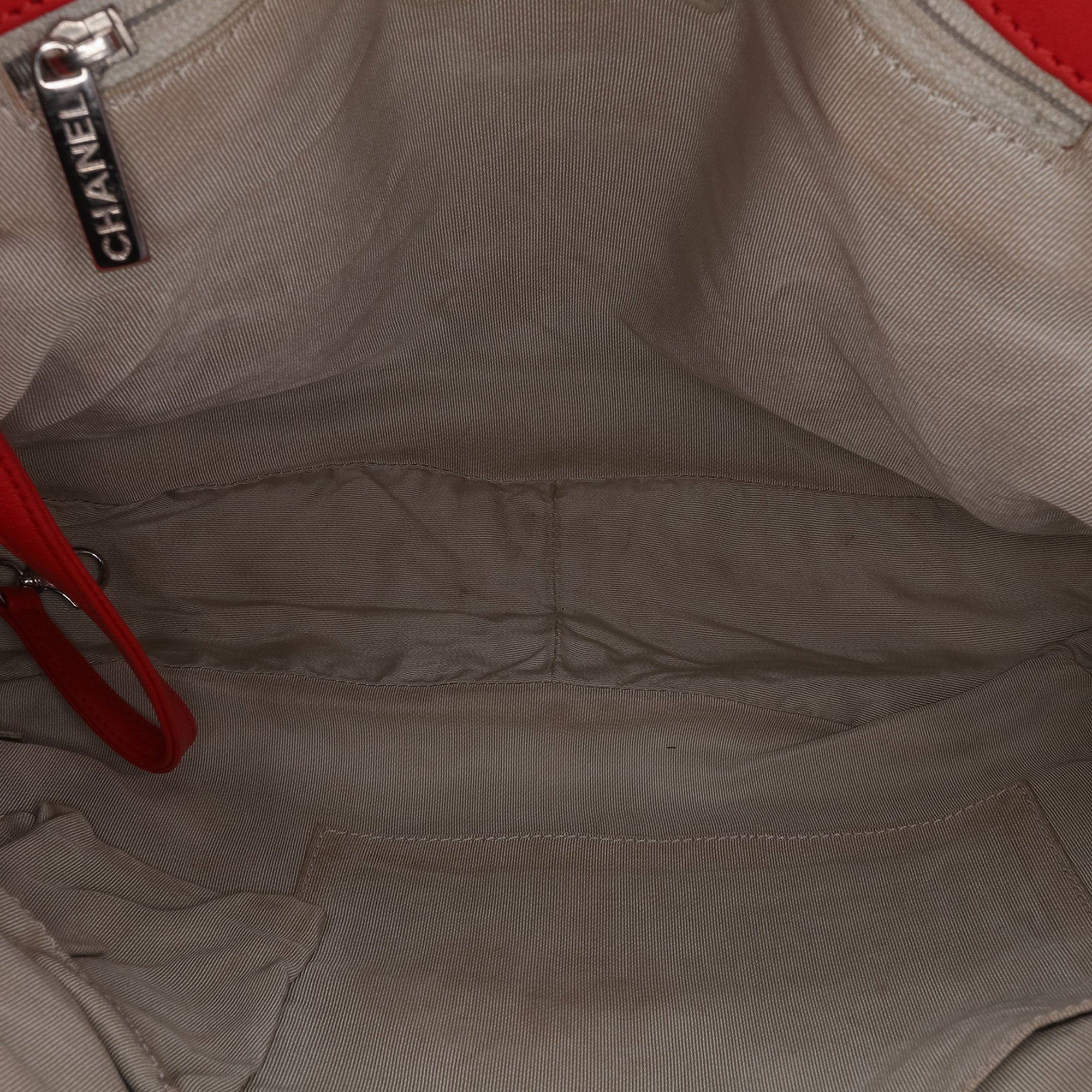 Chanel Maxi Washed Lambskin Chain Around Flap - image 4