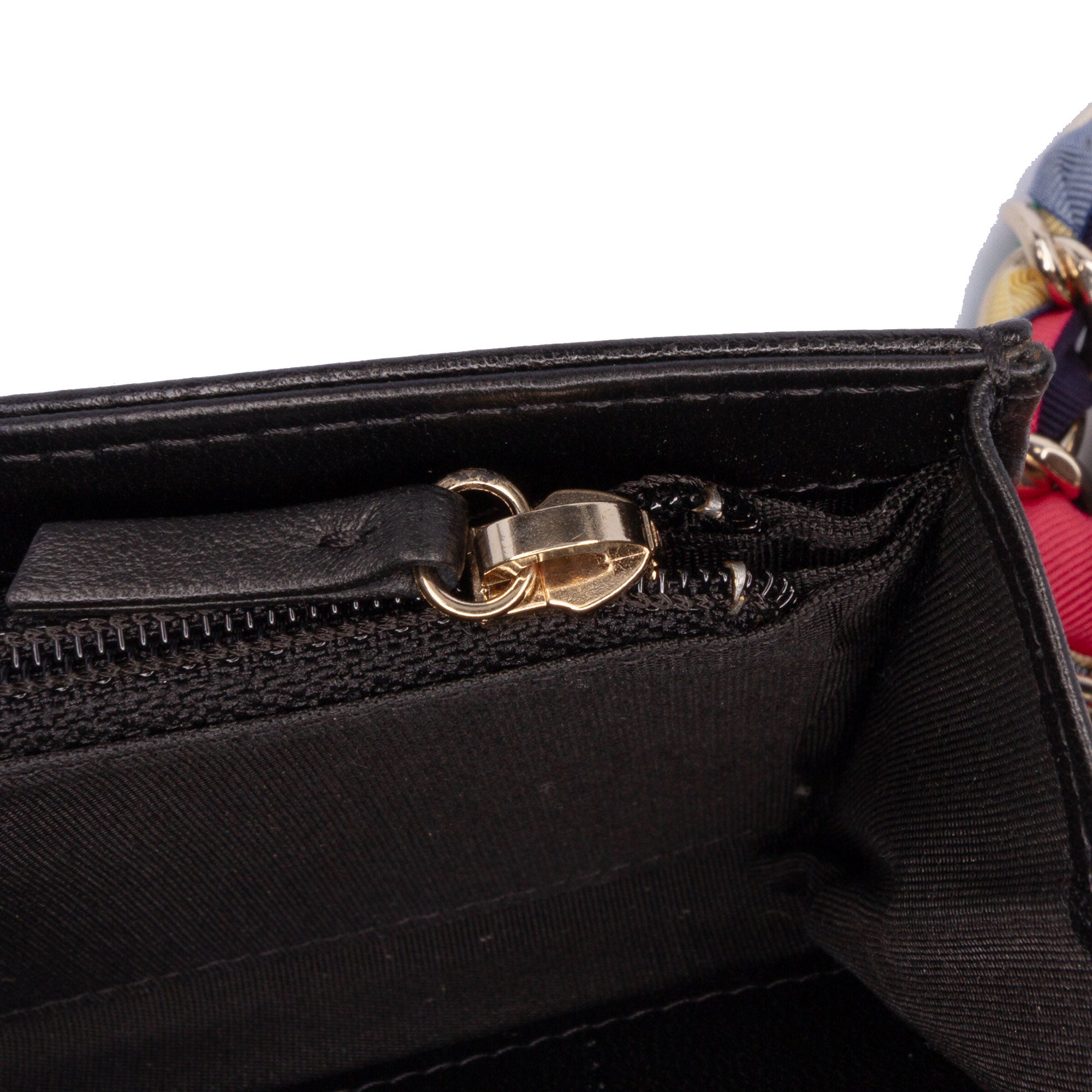 Chanel CC Quilted Shiny Lambskin Ribbon Long Clutch on Chain - image 7