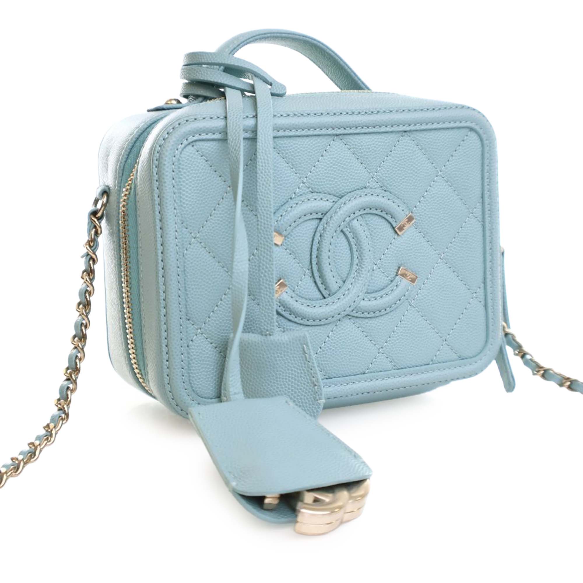 Chanel Small Caviar CC Filigree Vanity Case - image 3