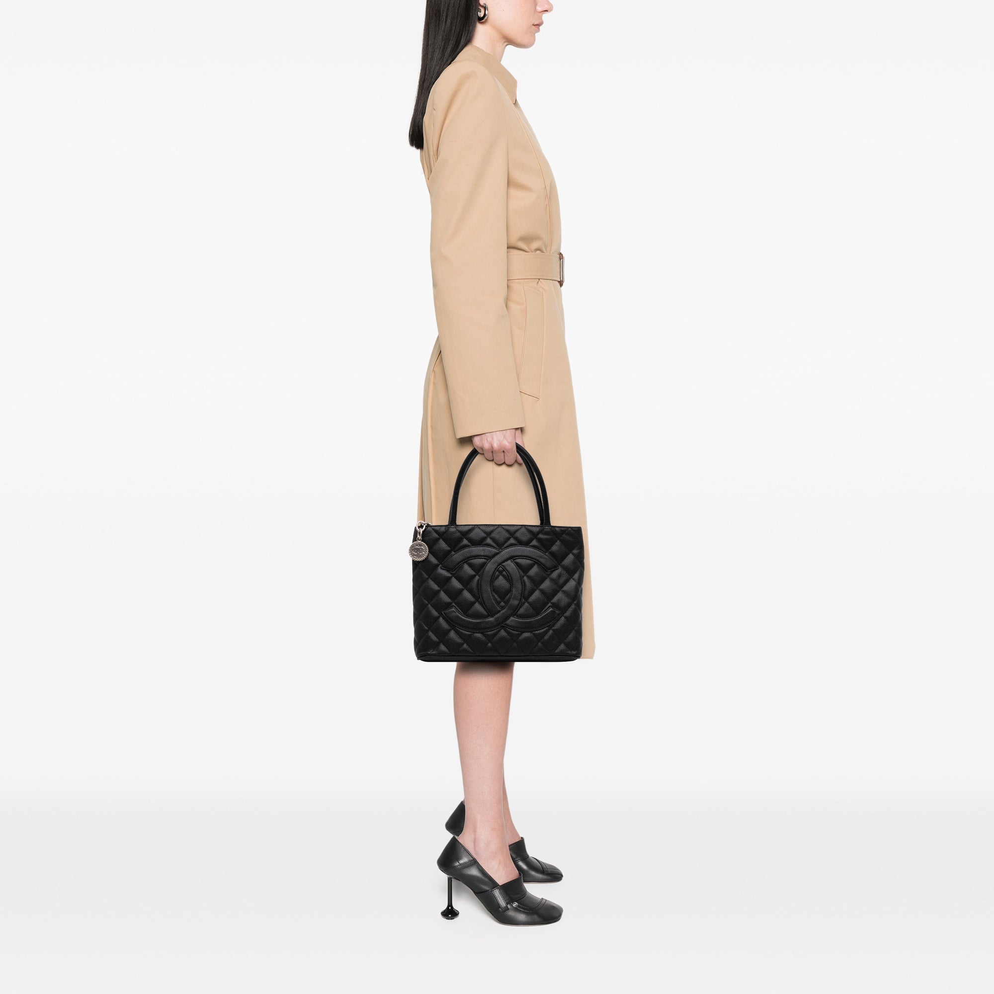 Chanel Caviar Medallion Tote - image 6