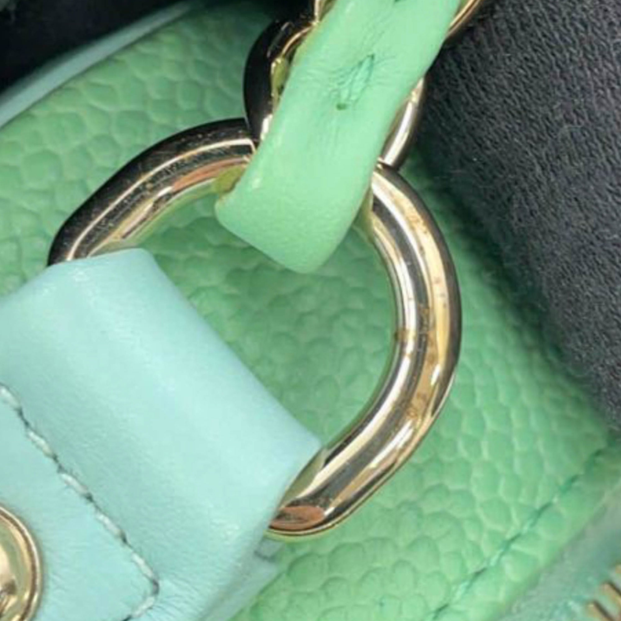 Chanel Medium Tricolor Caviar CC Filigree Vanity Case - image 9