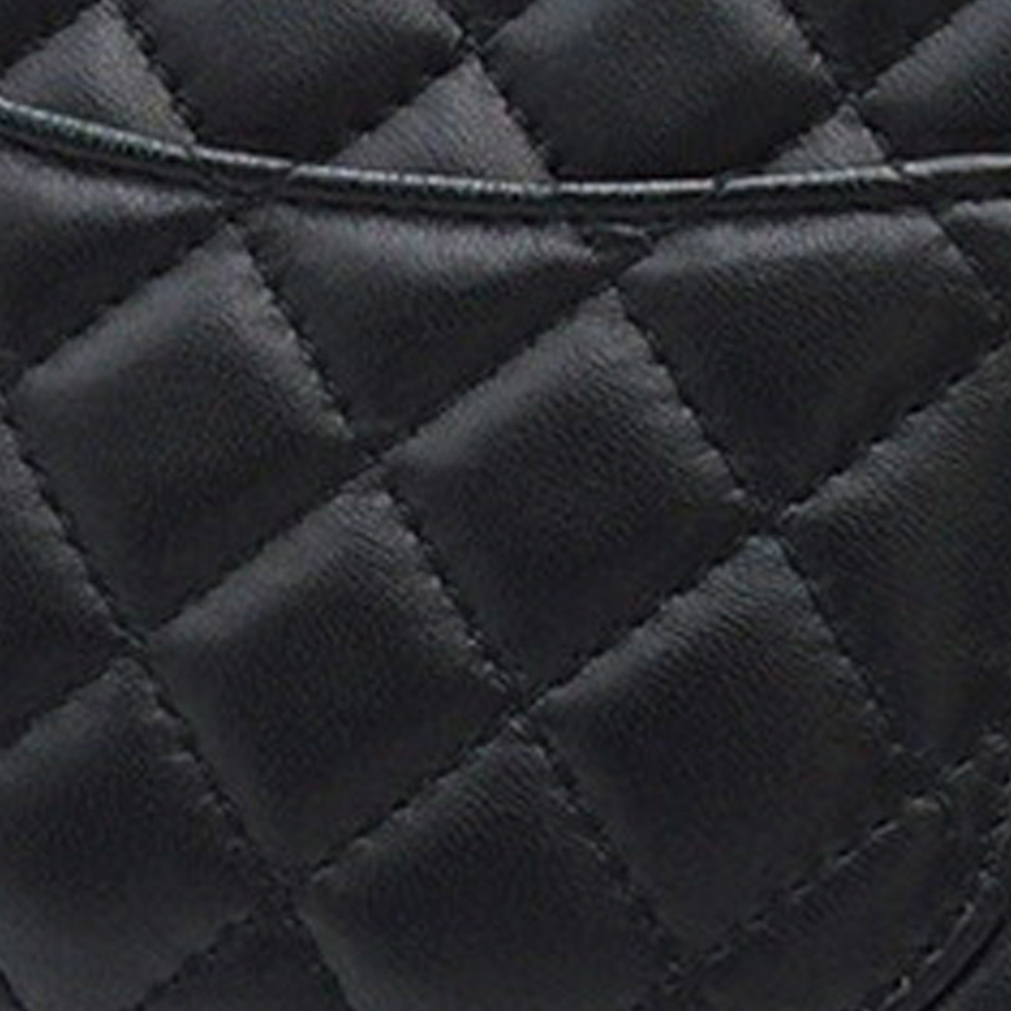 Chanel Lambskin CC in Love Heart Crossbody - image 6