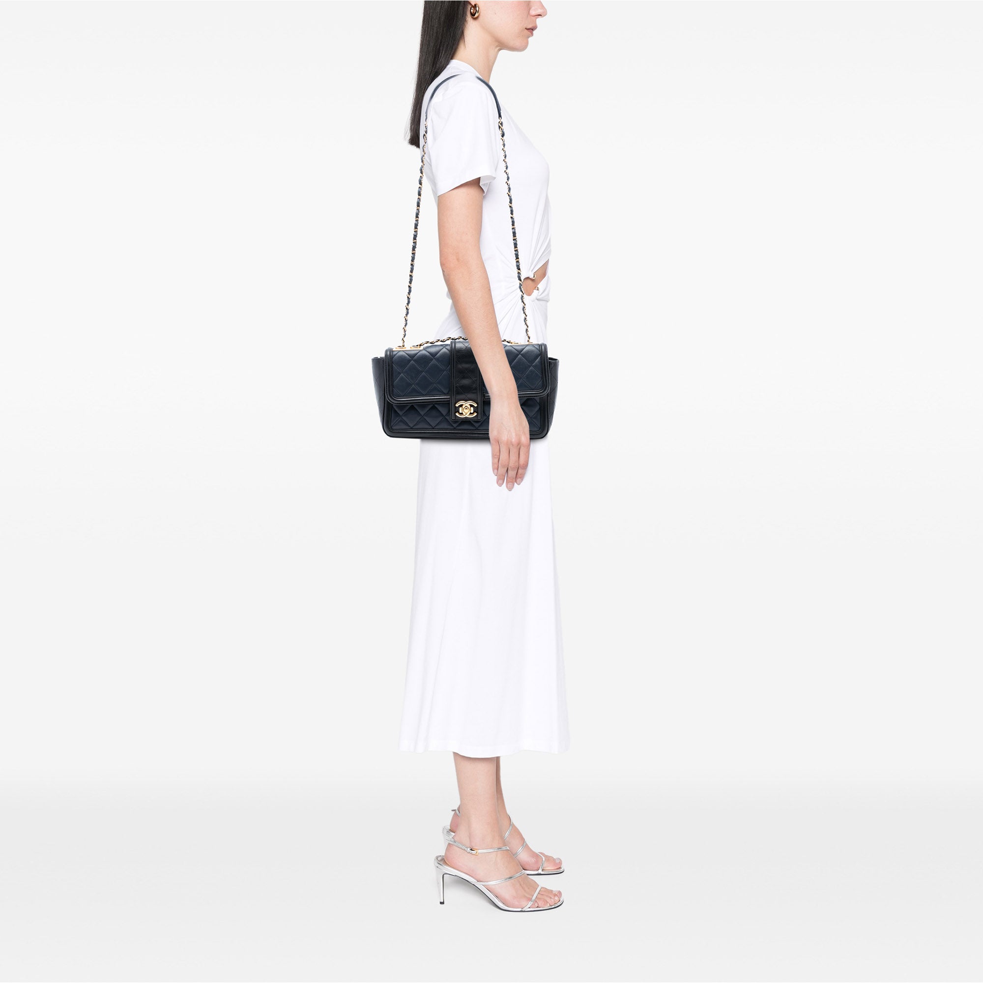Chanel Large Bicolor Quilted Lambskin Elegant CC Flap - image 7