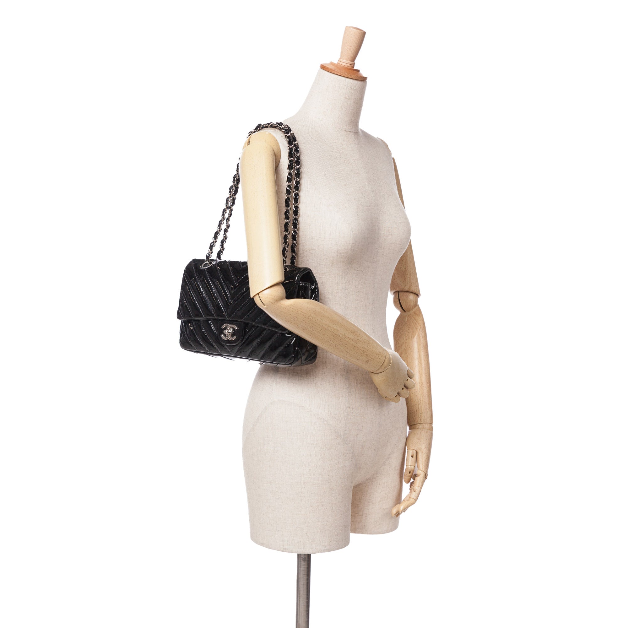 Chanel Medium Classic Chevron Patent Double Flap - image 10