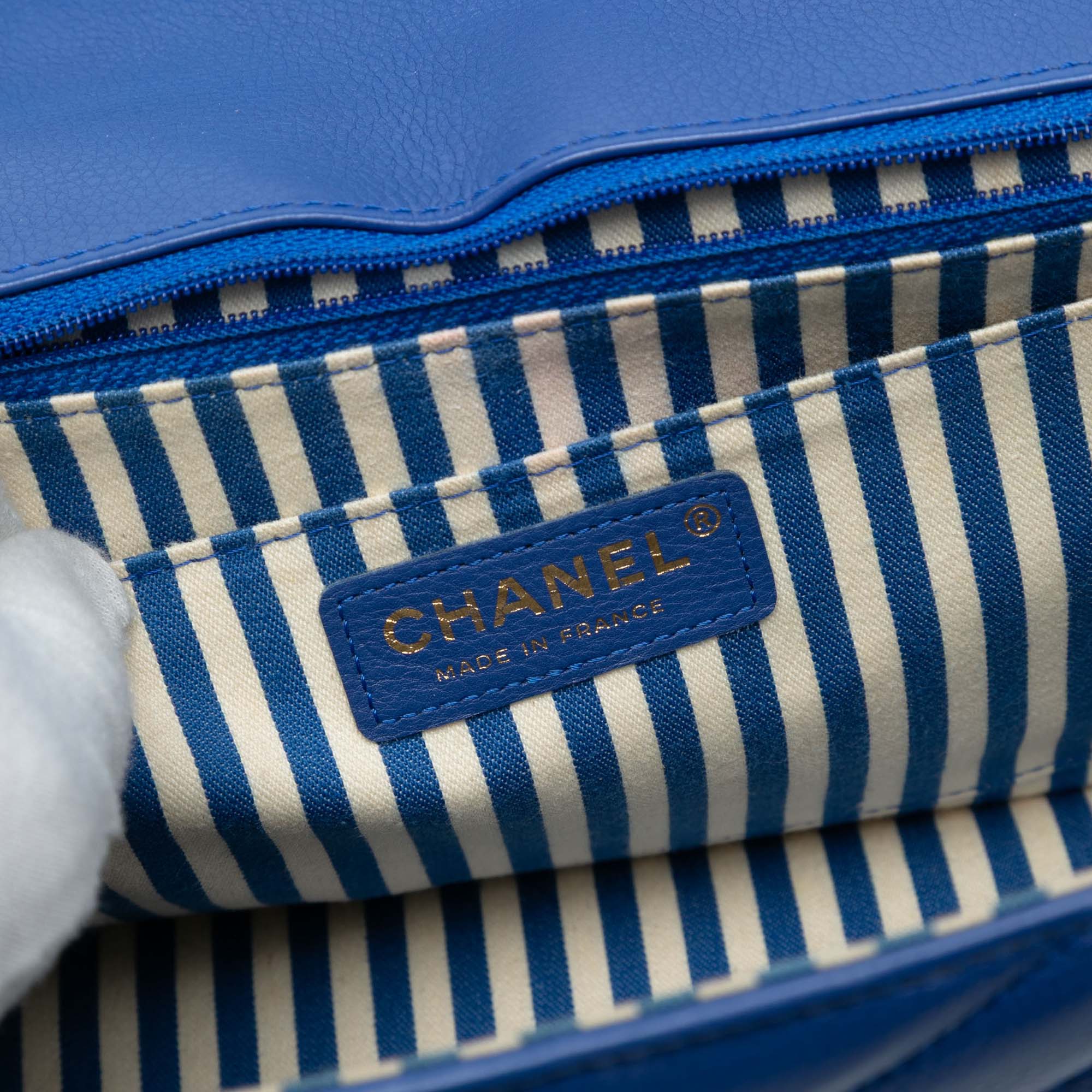 Chanel Medium CC Chevron Calfskin Envelope Flap - image 5