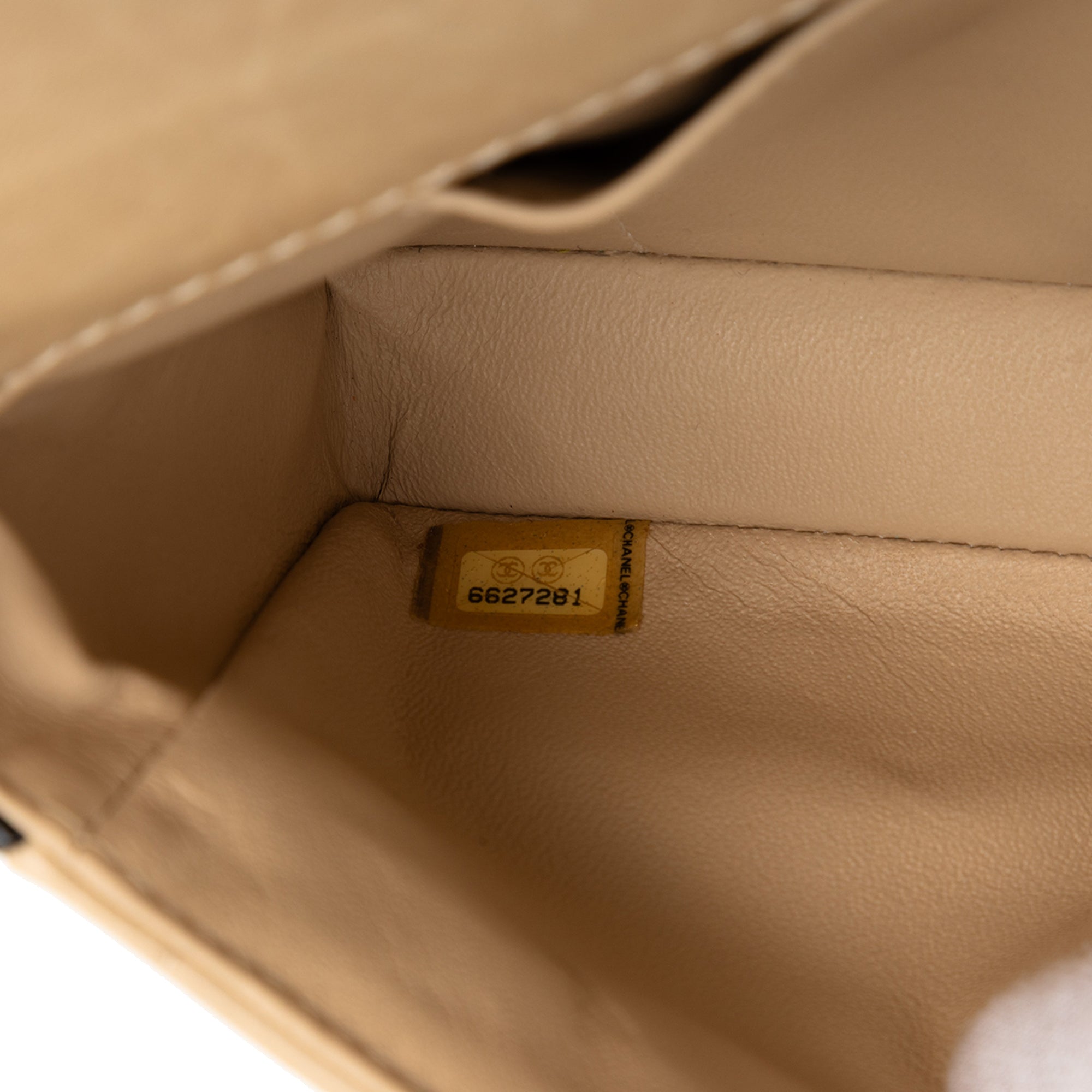 Chanel CC Chocolate Bar Lambskin and Patent East West Flap - image 6