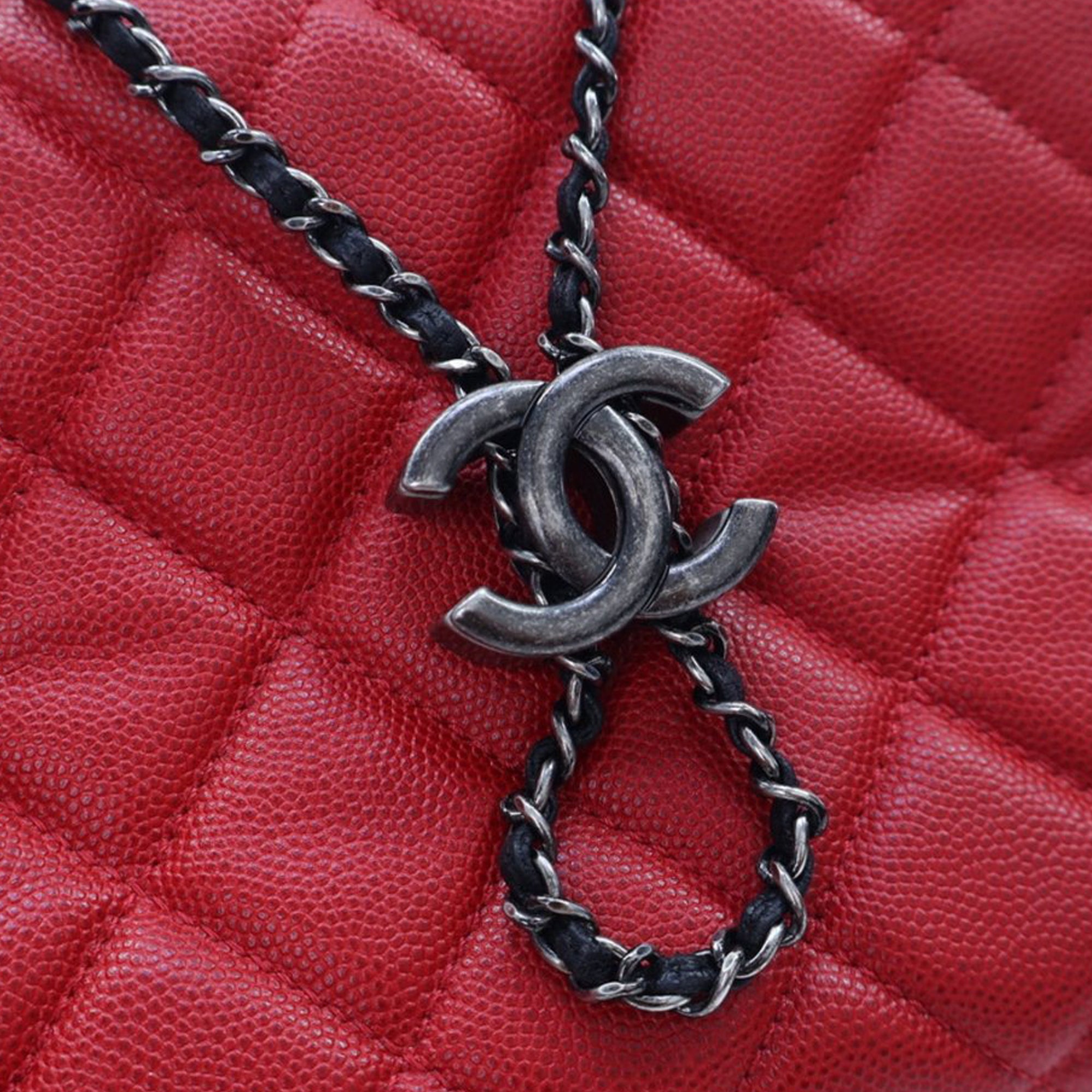 Chanel Small CC Bicolor Quilted Caviar Bucket Bag - image 5