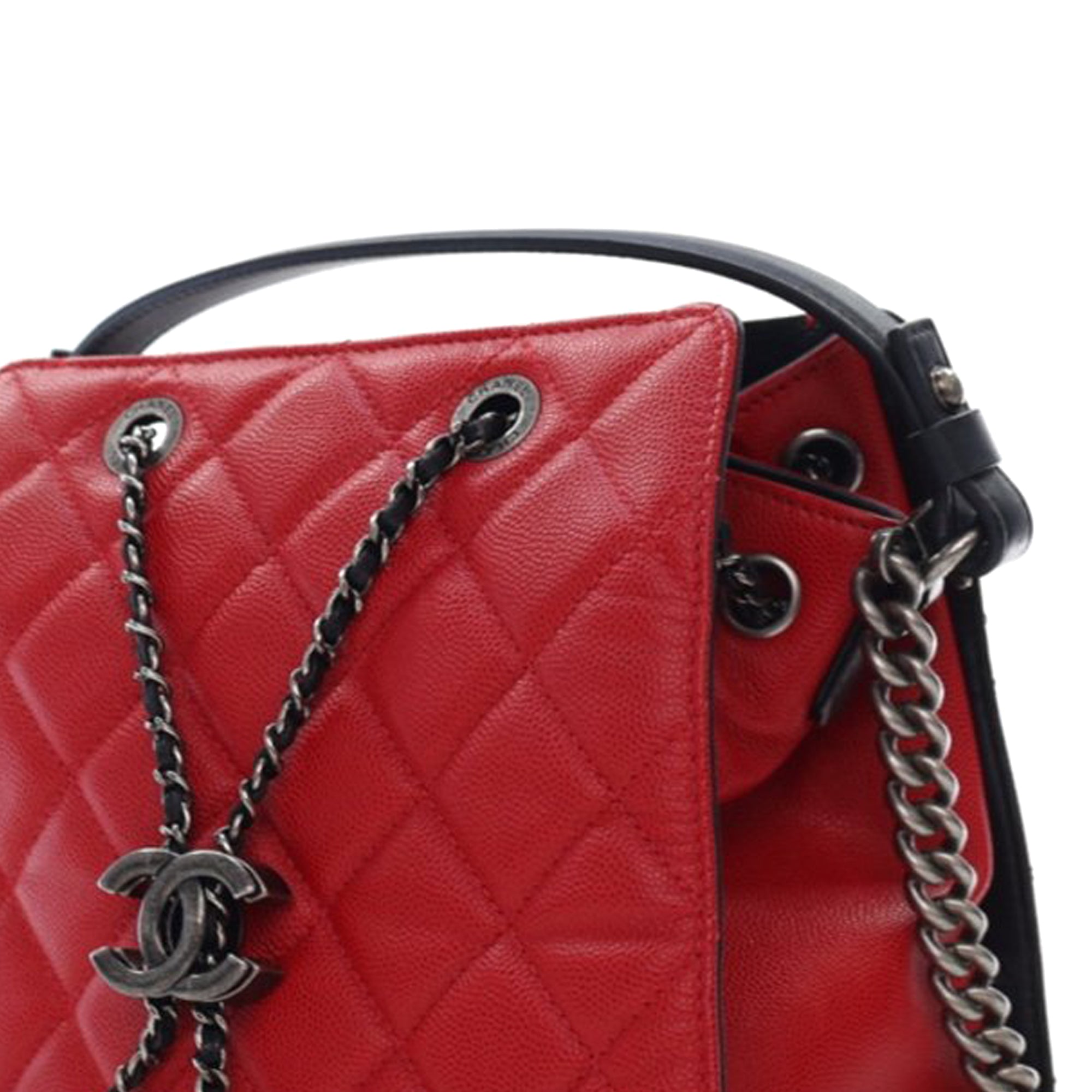 Chanel Small CC Bicolor Quilted Caviar Bucket Bag - image 7