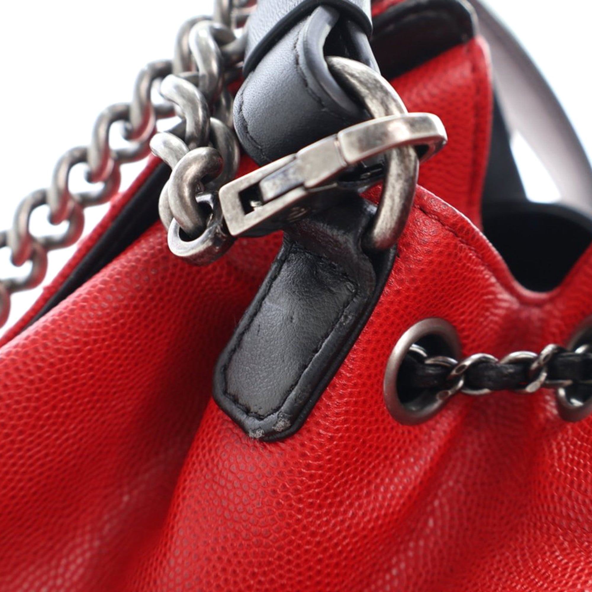 Chanel Small CC Bicolor Quilted Caviar Bucket Bag - image 8