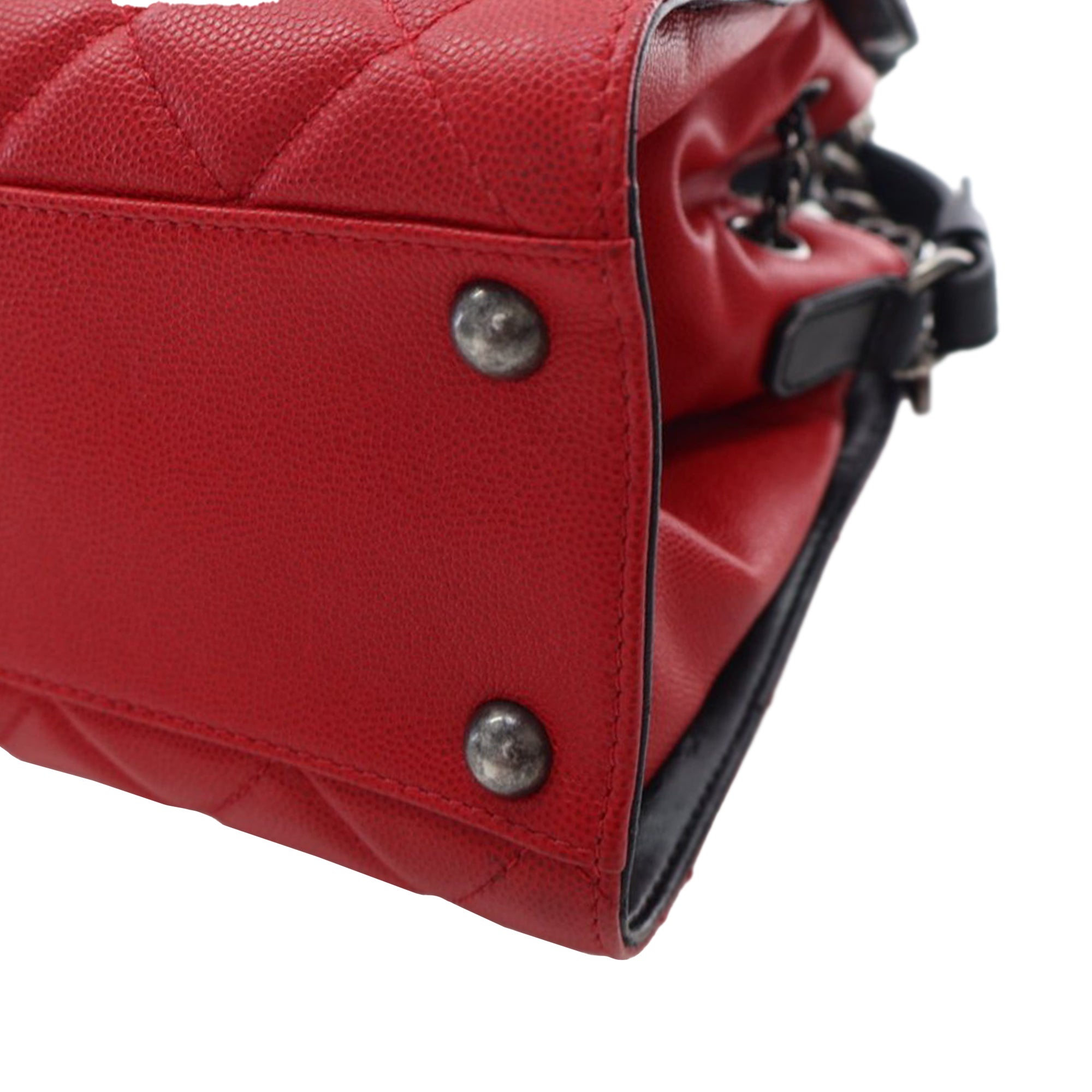 Chanel Small CC Bicolor Quilted Caviar Bucket Bag - image 9