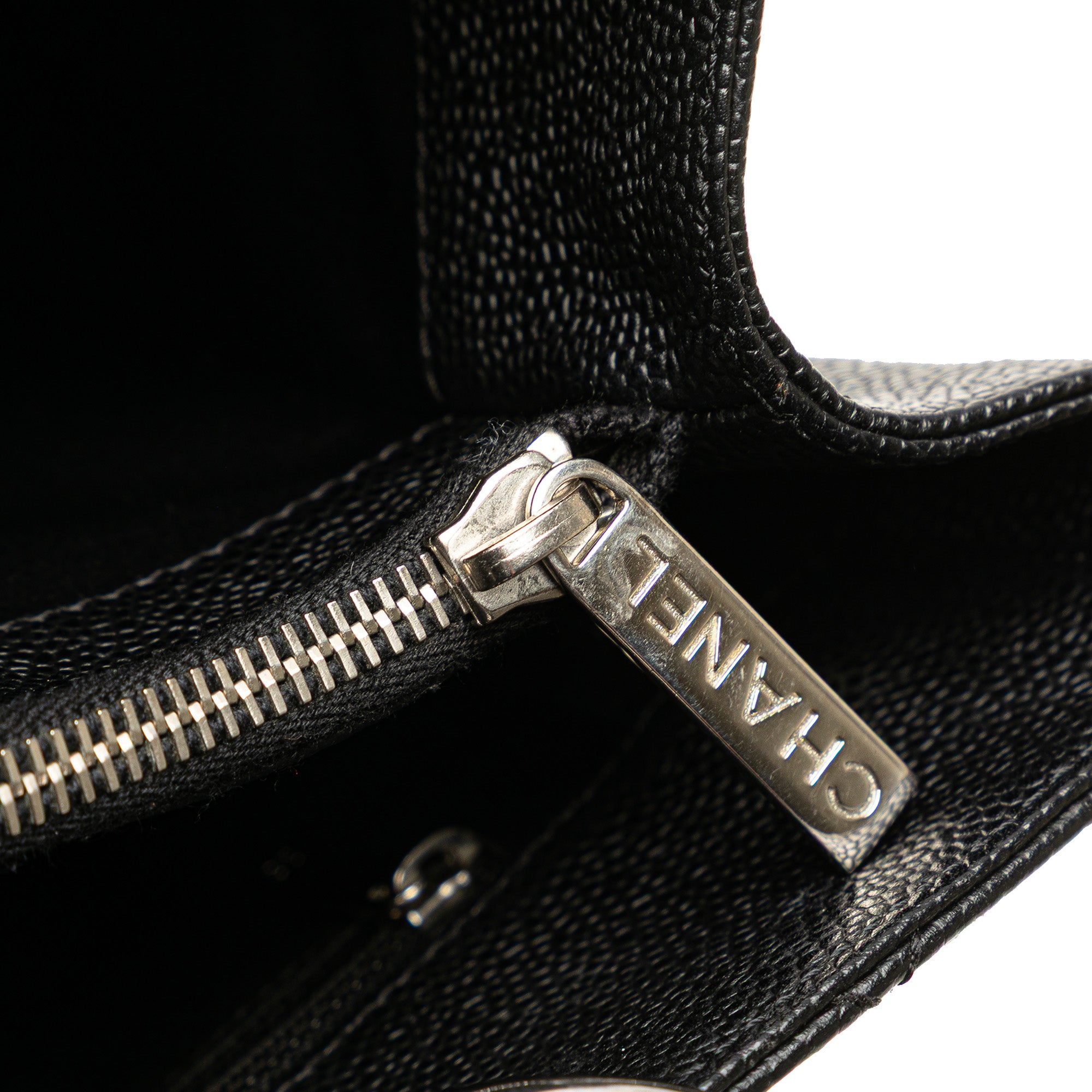 Chanel Caviar Grand Shopping Tote - image 9