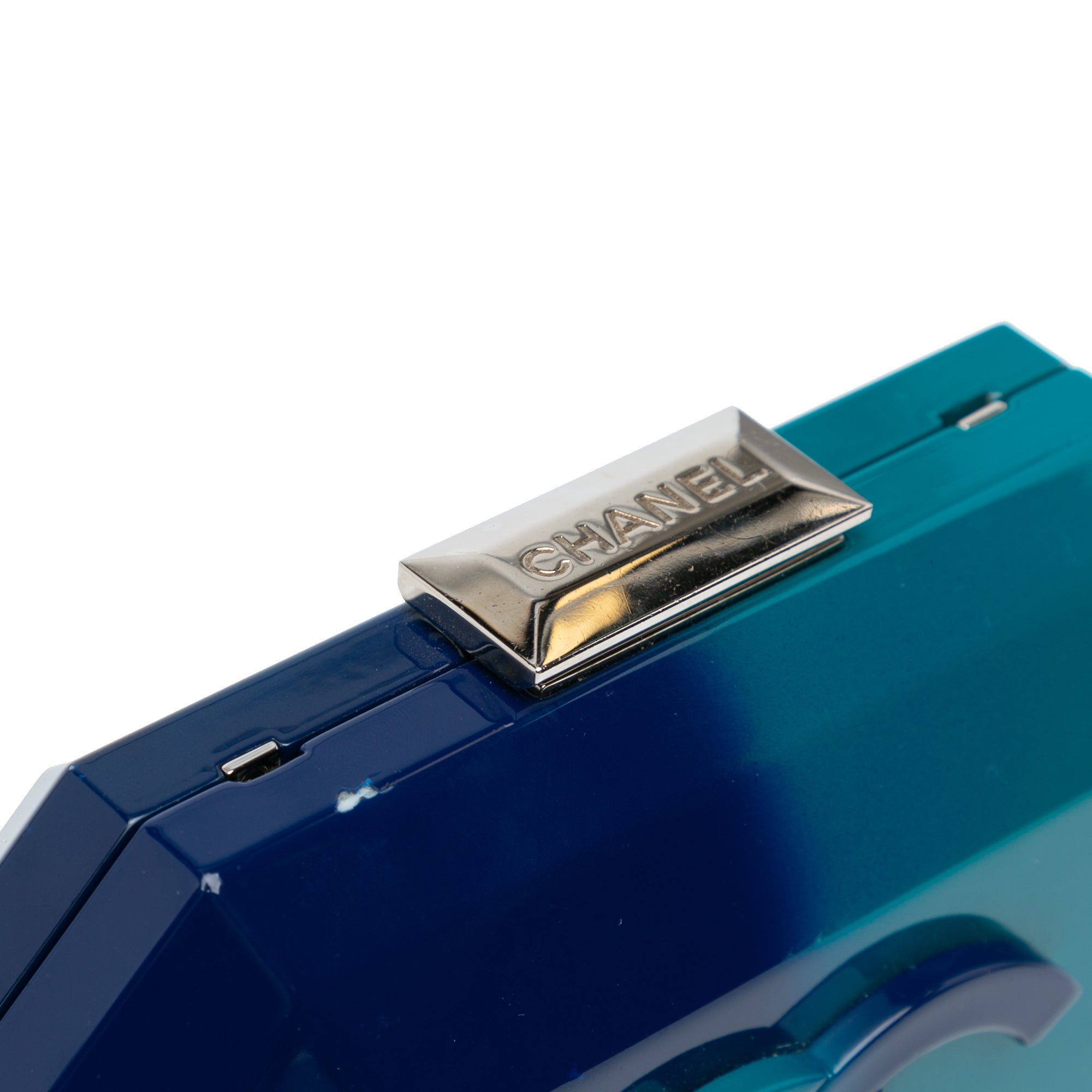 Chanel CC Ombre Acrylic Clutch on Chain - image 6