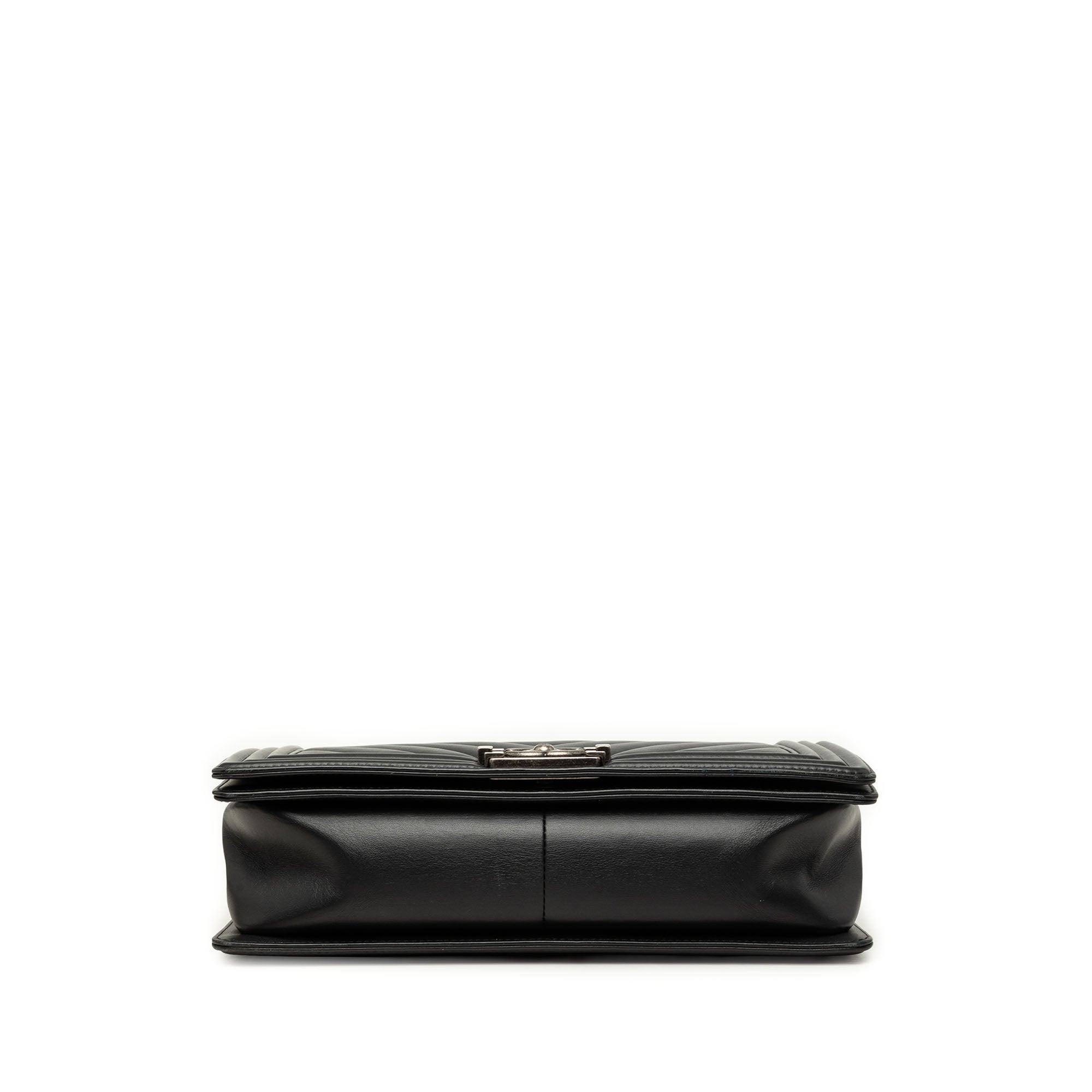 Chanel Medium Chevron Lambskin Boy Flap - image 3