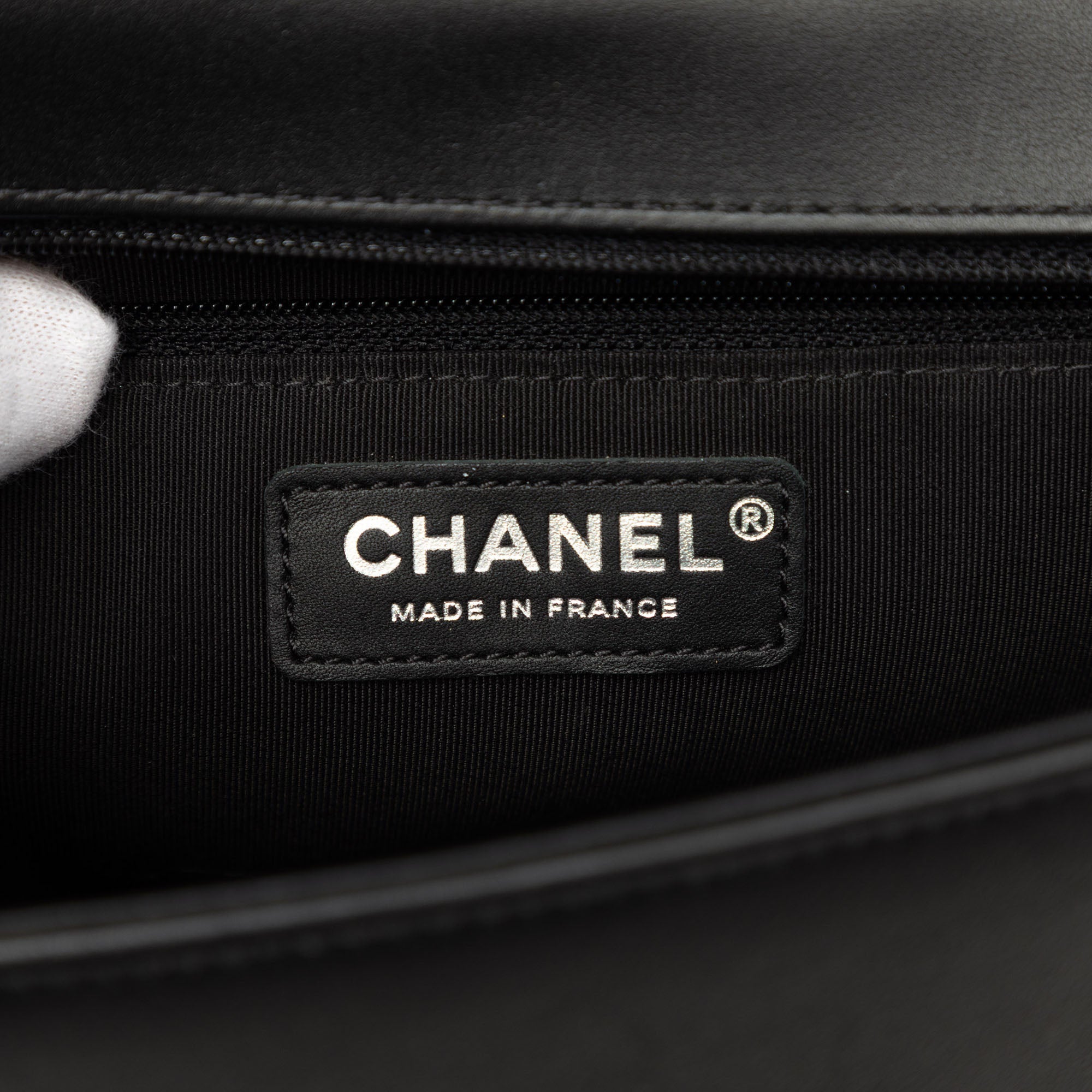 Chanel Medium Chevron Lambskin Boy Flap - image 5