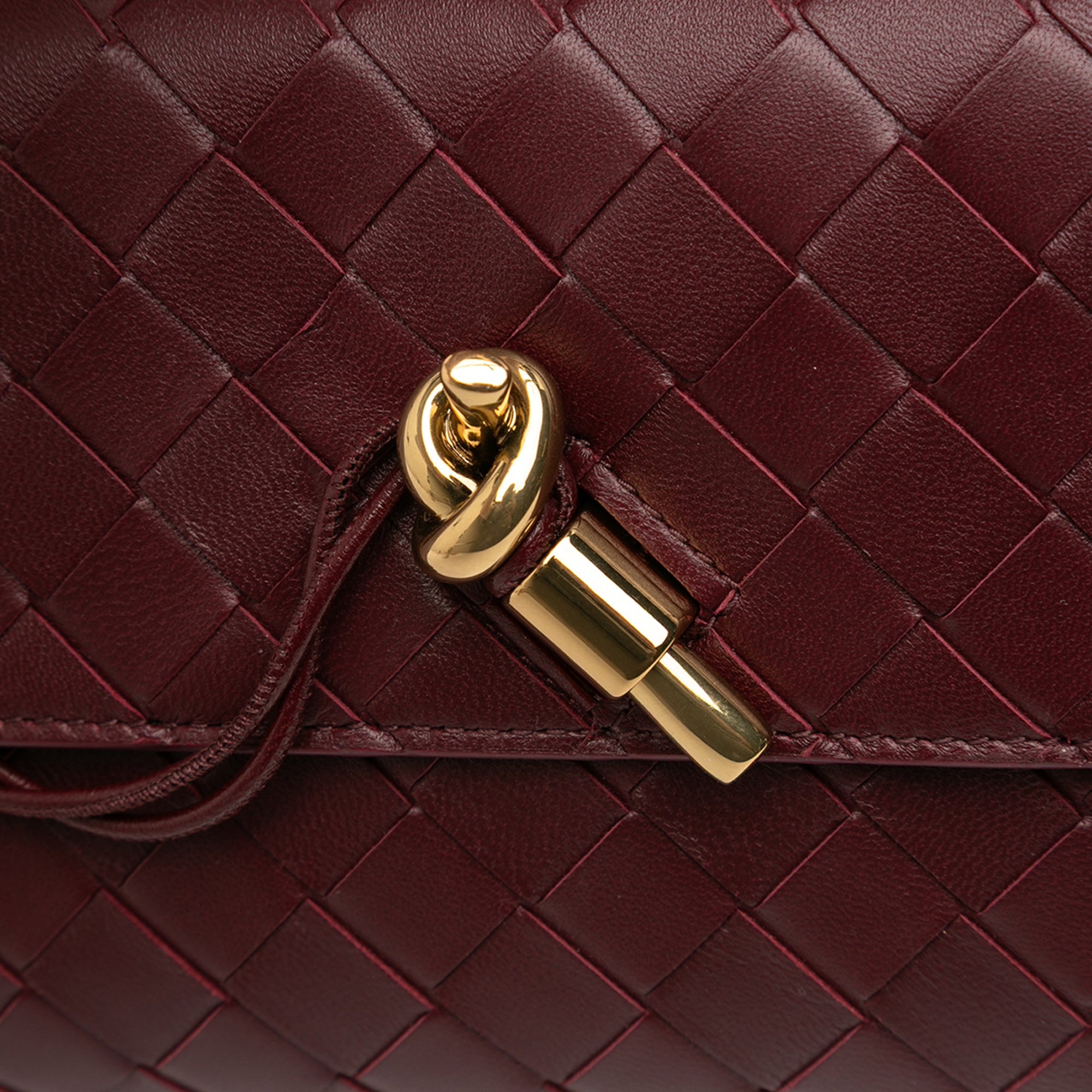 Bottega Veneta Lambskin Intrecciato Andiamo Clutch - image 8