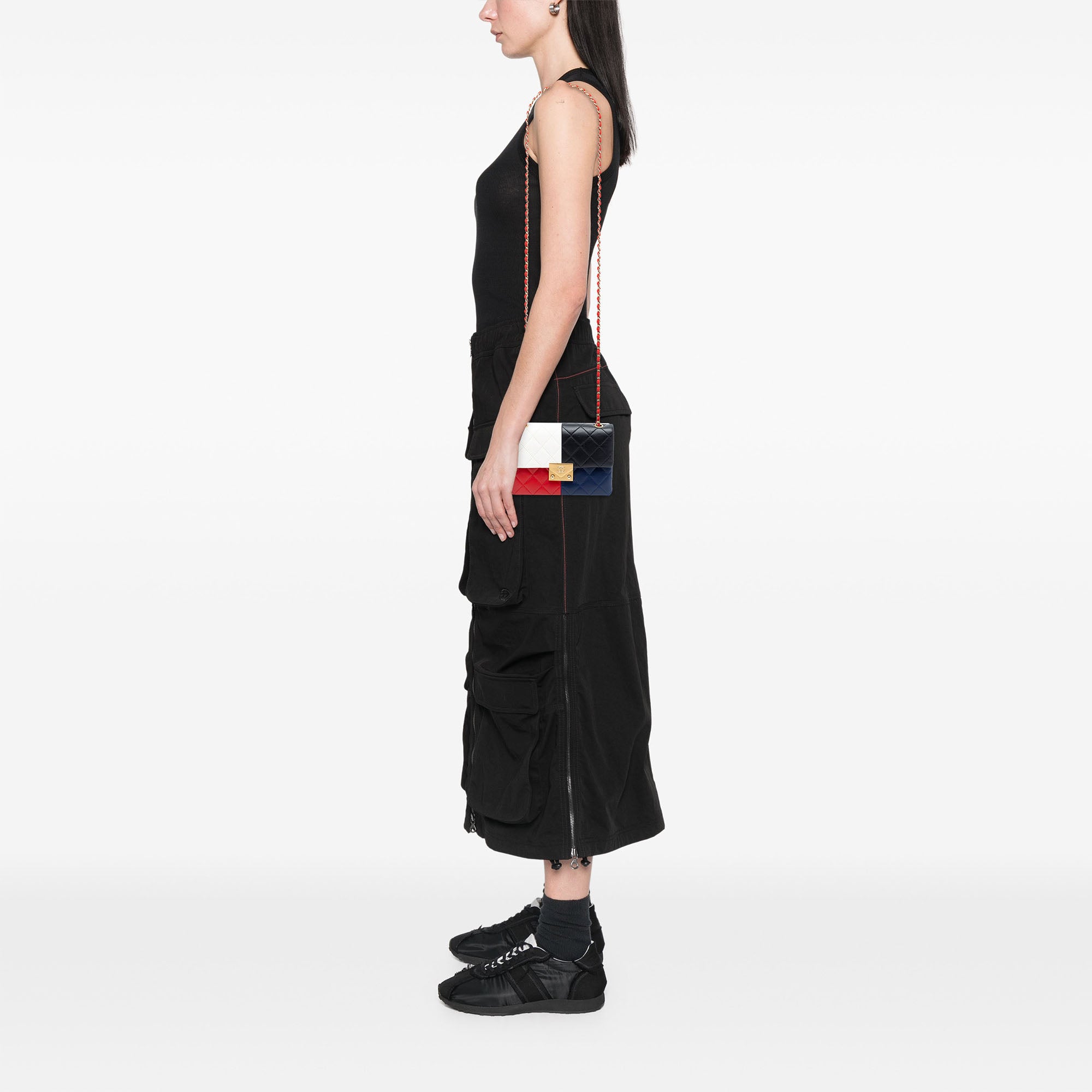 Chanel Quilted Lambskin Colorblock Pagoda Flap - image 7