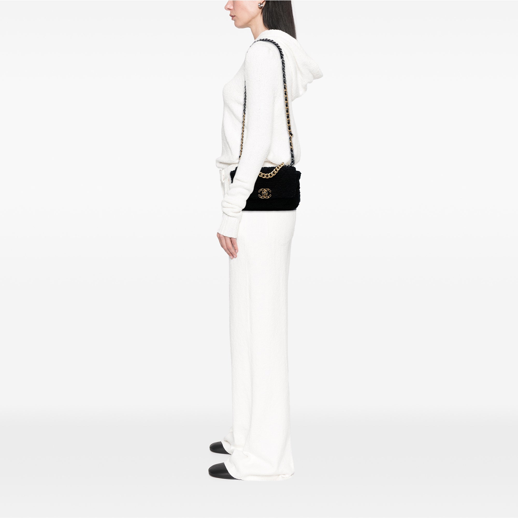 Chanel Medium Tweed 19 Flap - image 7