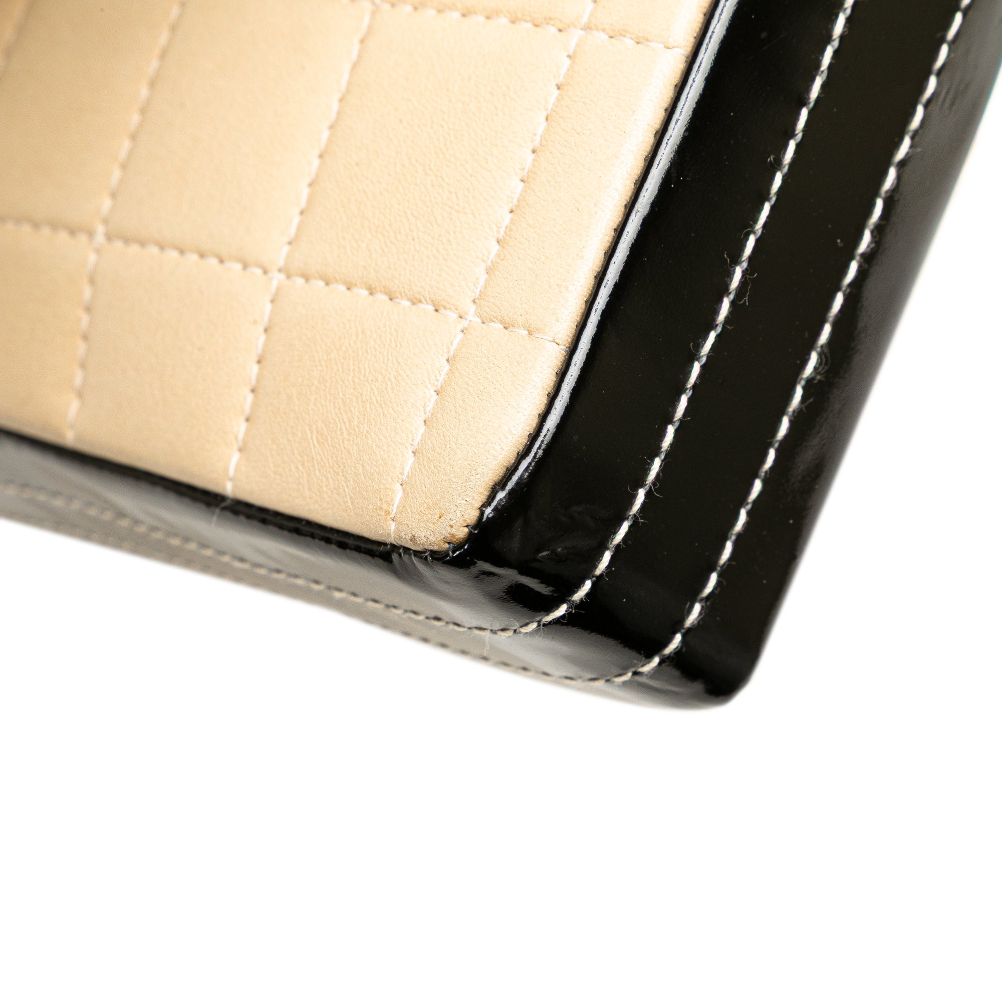 Chanel CC Chocolate Bar Lambskin and Patent East West Flap - image 10