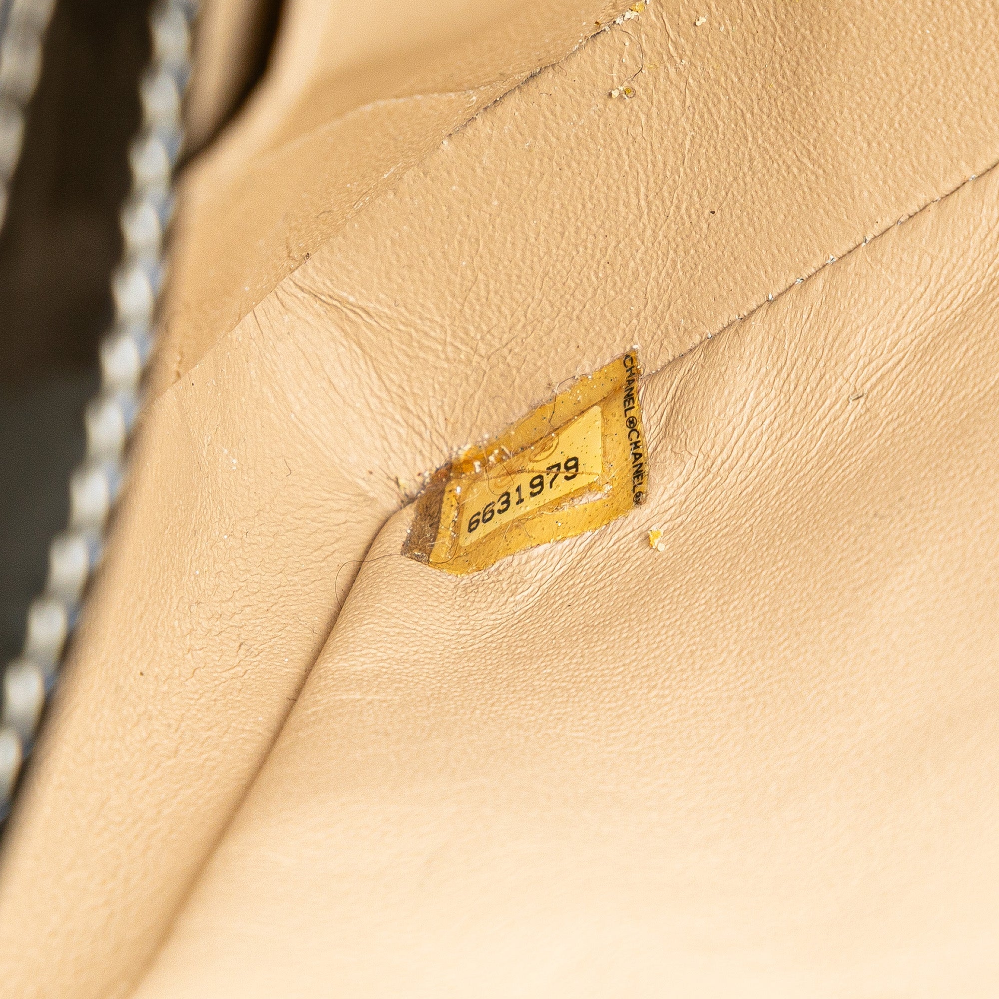 Chanel CC Chocolate Bar Lambskin and Patent East West Flap - image 6