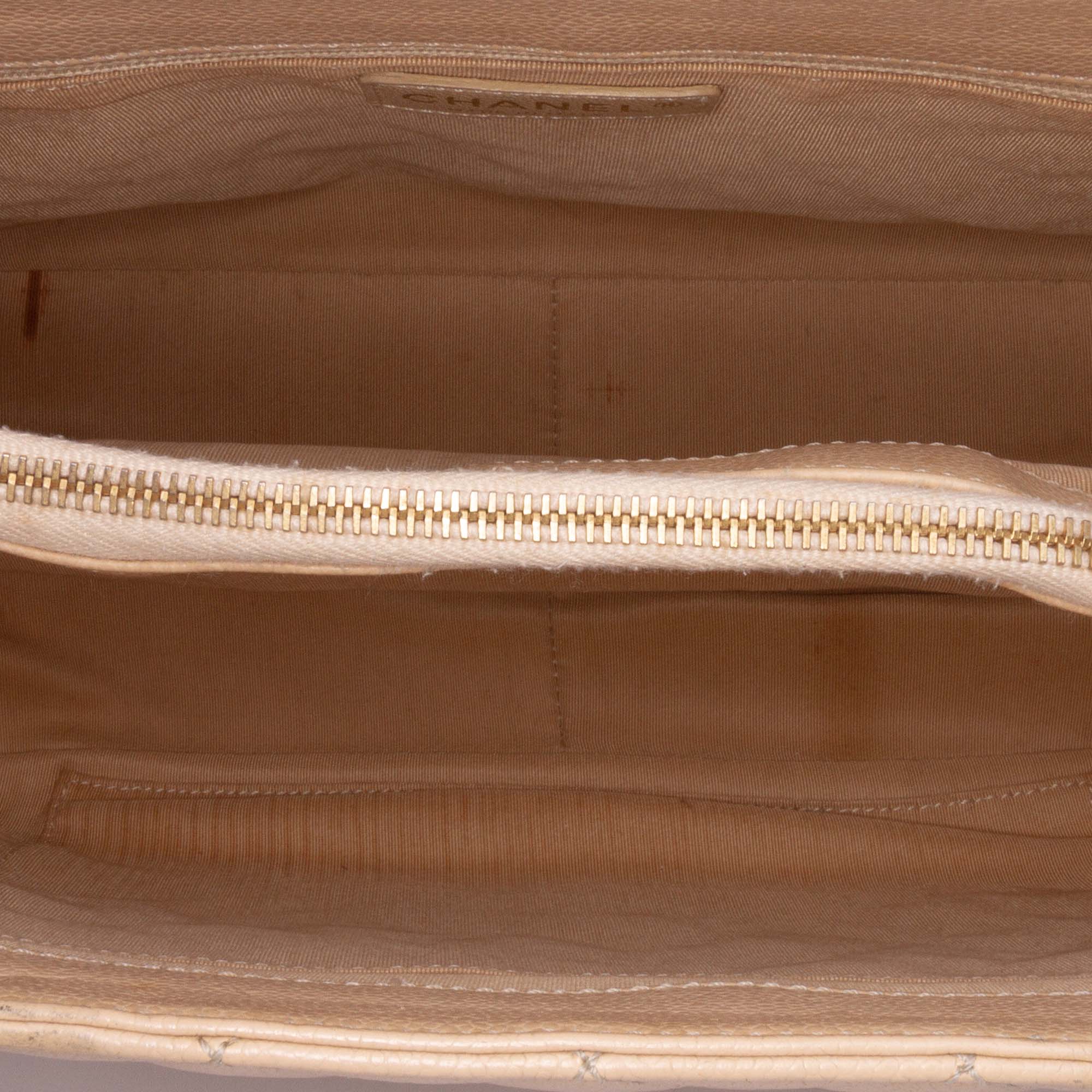 Chanel Caviar Grand Shopping Tote - image 4