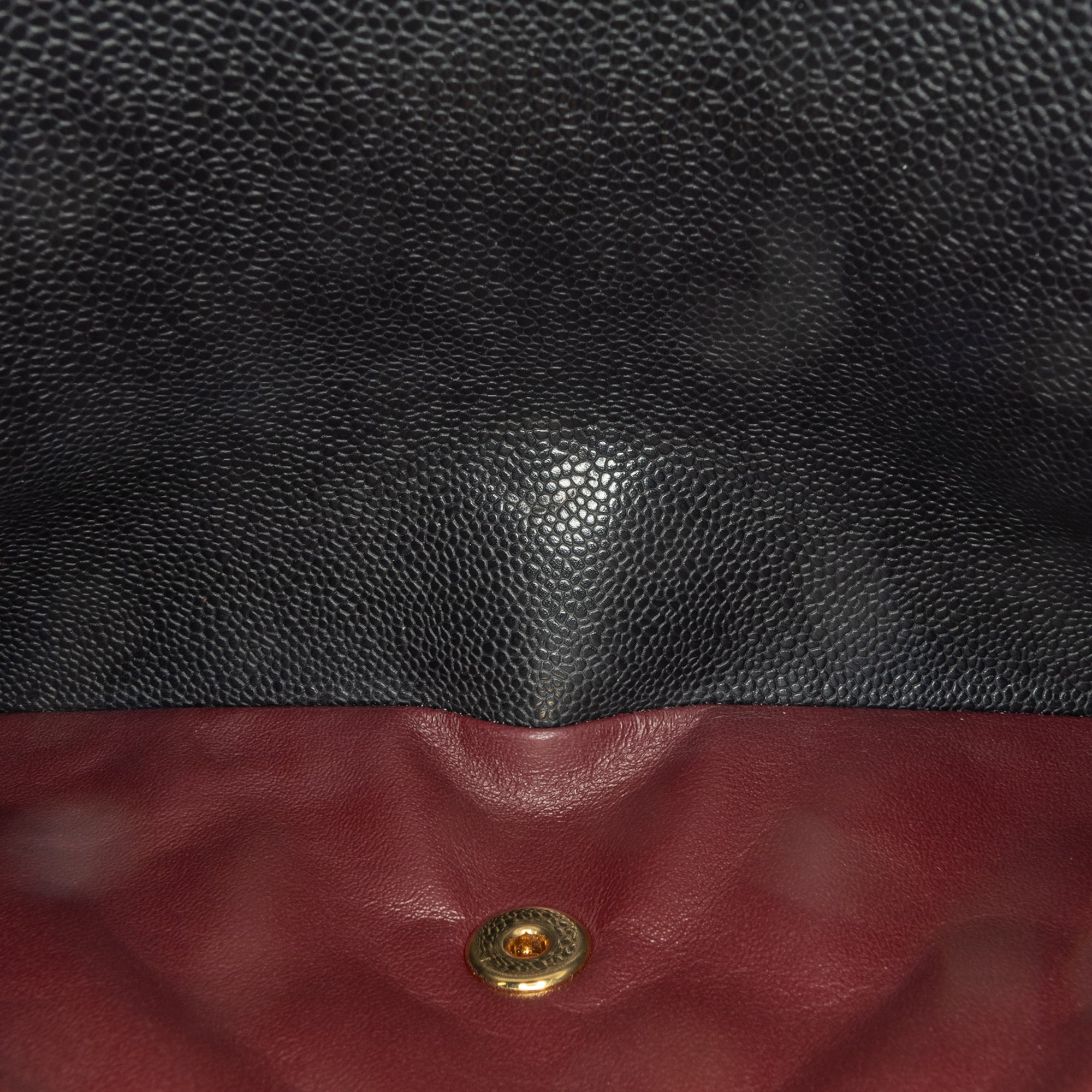 Chanel Jumbo Classic Caviar Double Flap - image 5