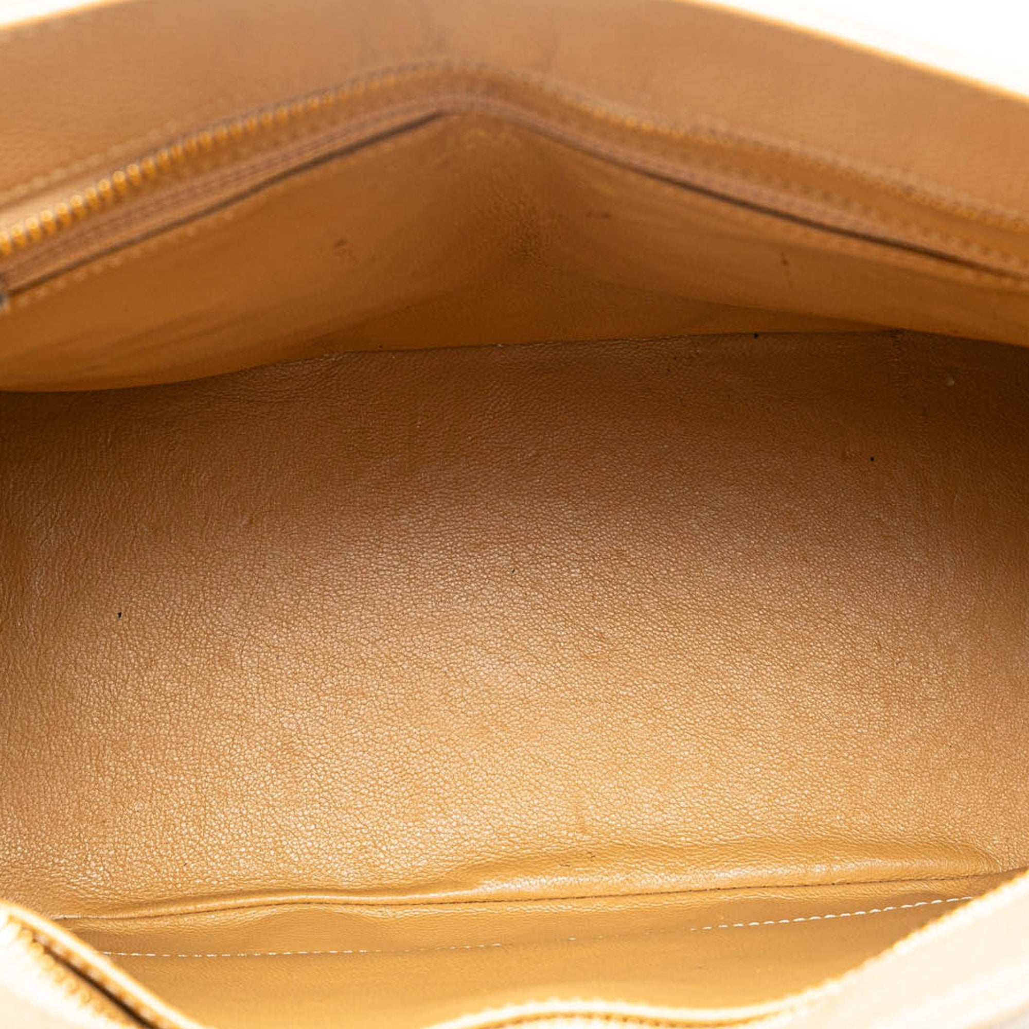 Chanel Caviar Medallion Tote - image 4