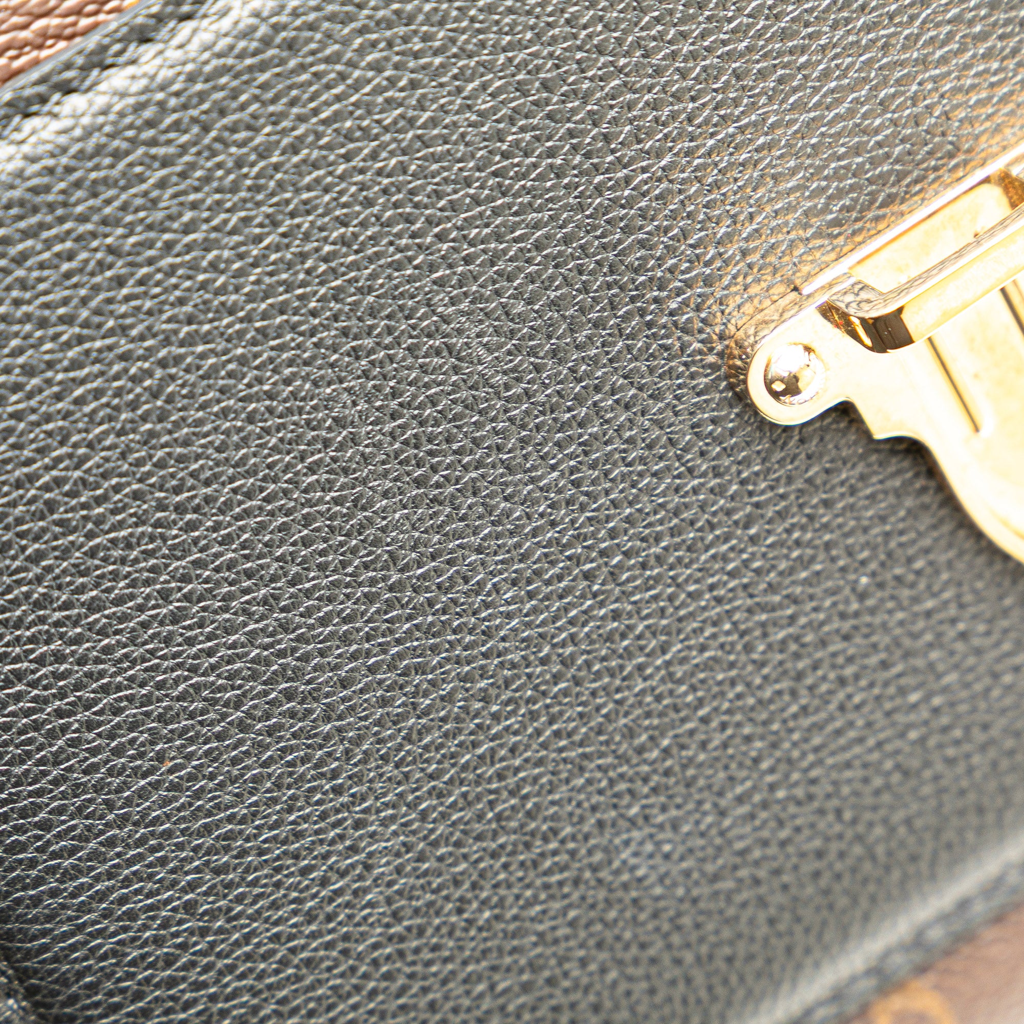 Louis Vuitton Monogram Victoire - image 8