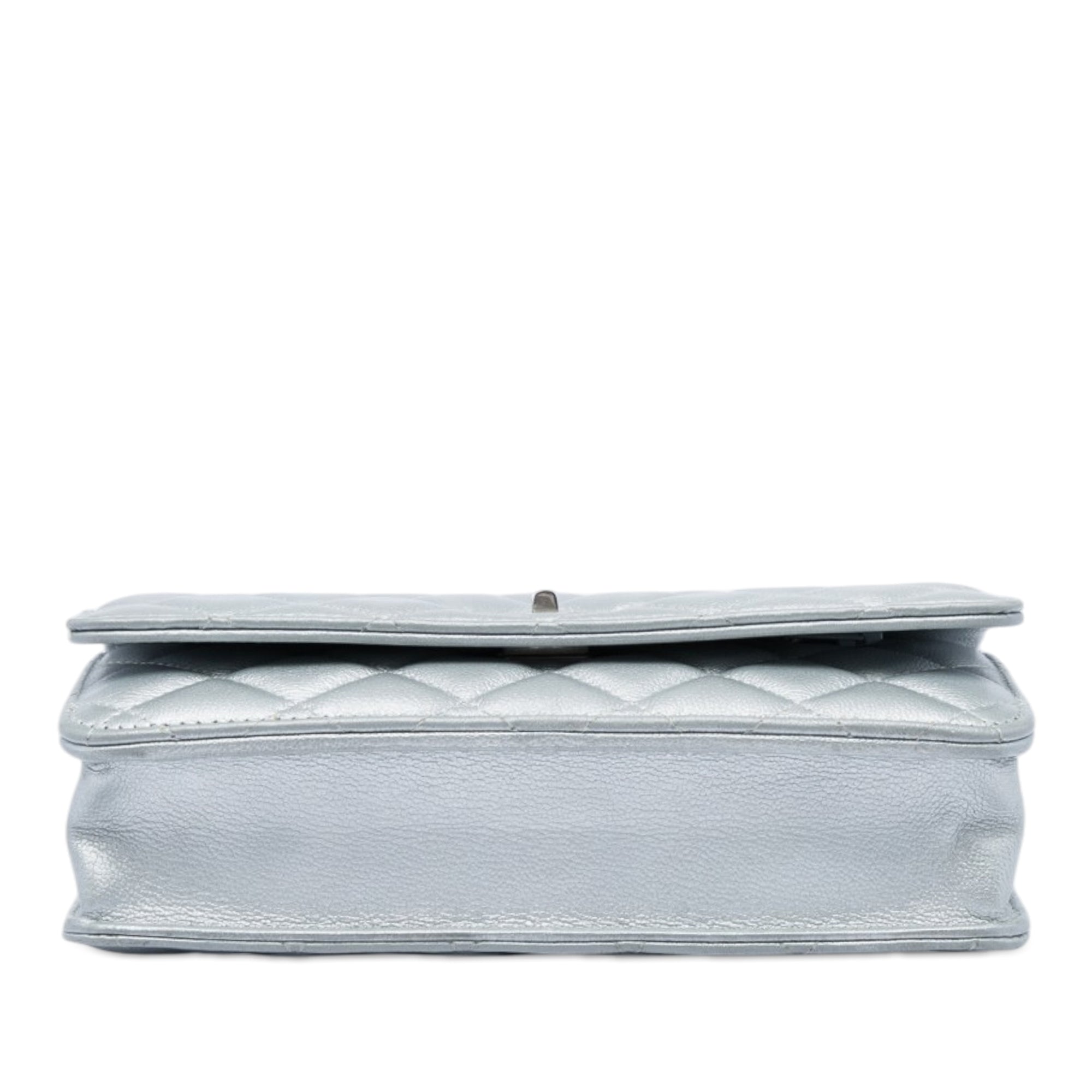 Chanel Reissue 2.55 Quilted Metallic Aged Calfskin Wallet on Chain - image 3