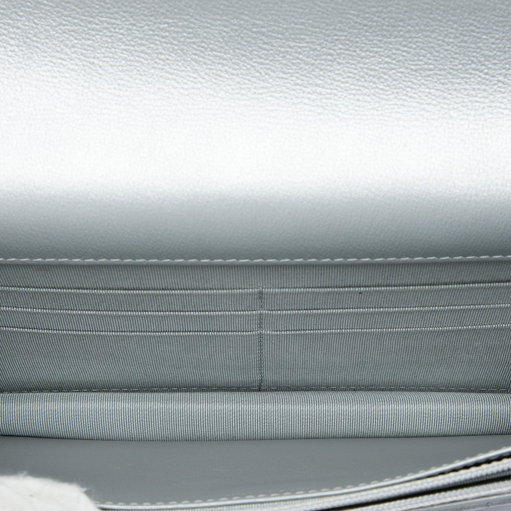 Chanel Reissue 2.55 Quilted Metallic Aged Calfskin Wallet on Chain - image 4