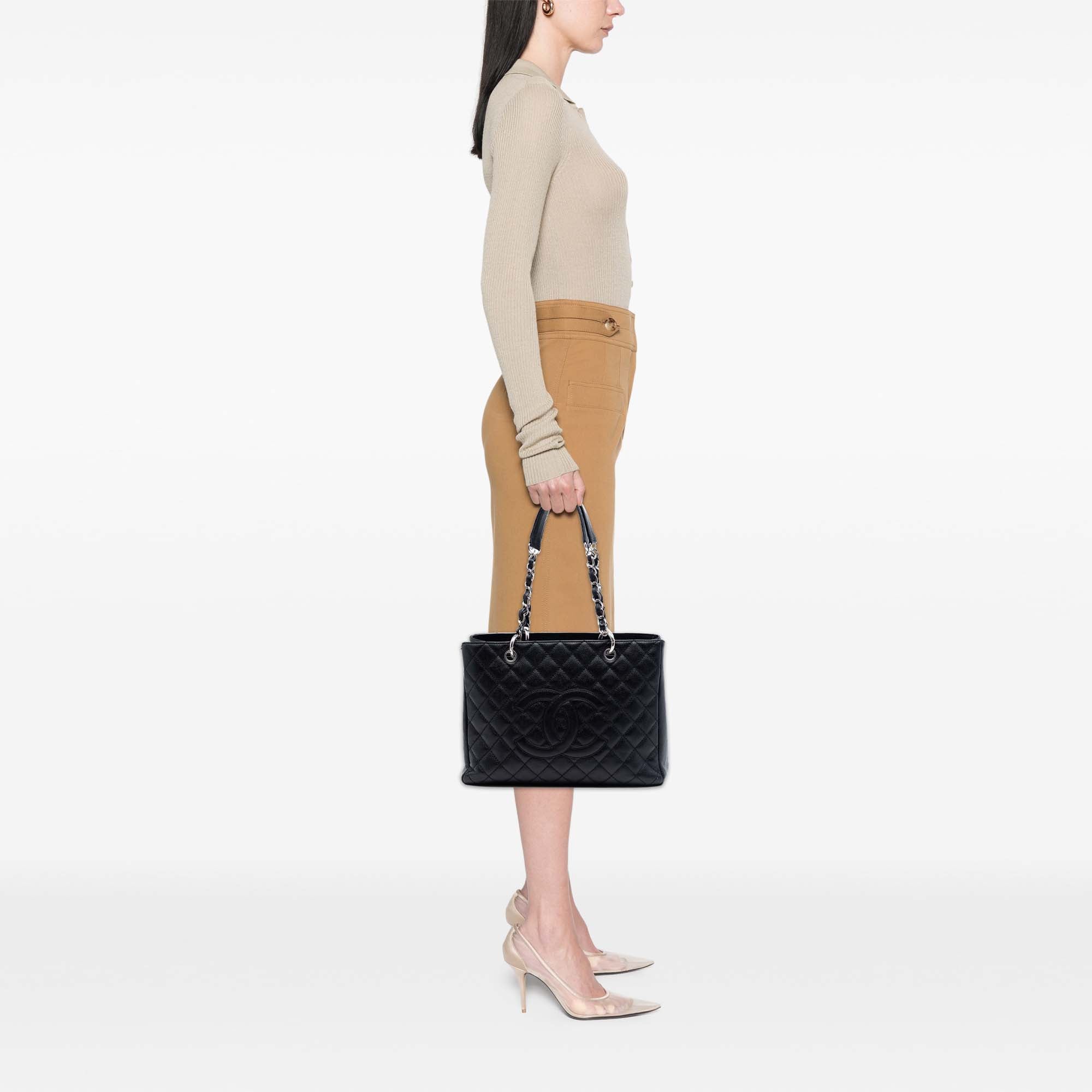 Chanel Caviar Grand Shopping Tote - image 6