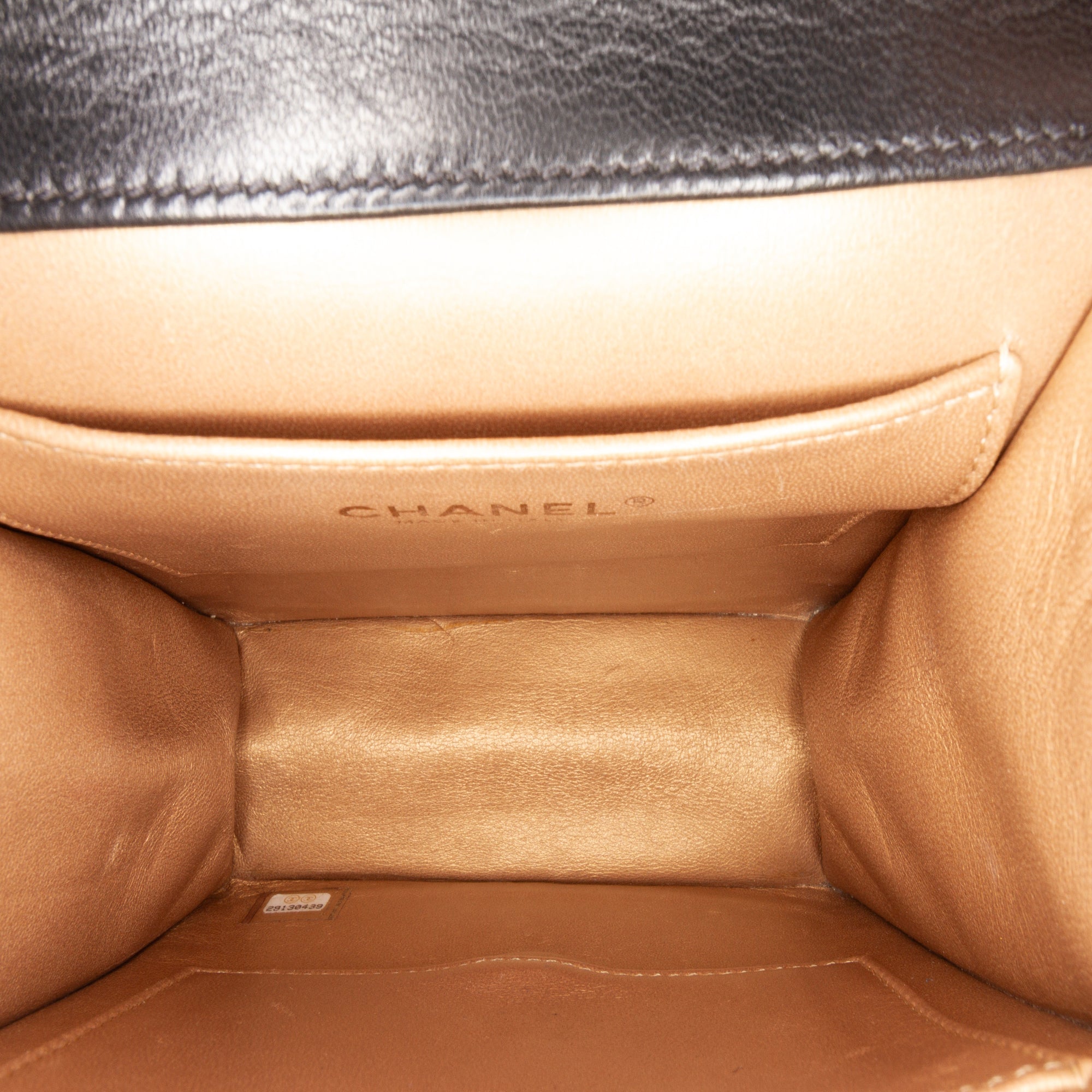 Chanel Small Lambskin Chic Pearls Flap - image 4