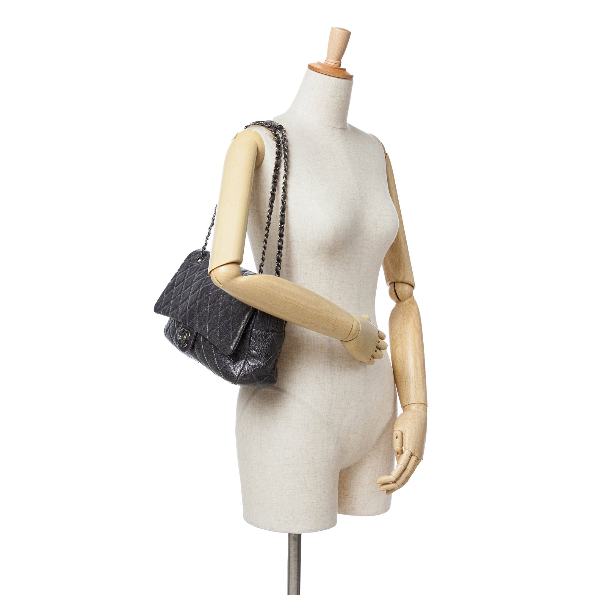 Chanel Jumbo Quilted Caviar Easy Flap - image 11
