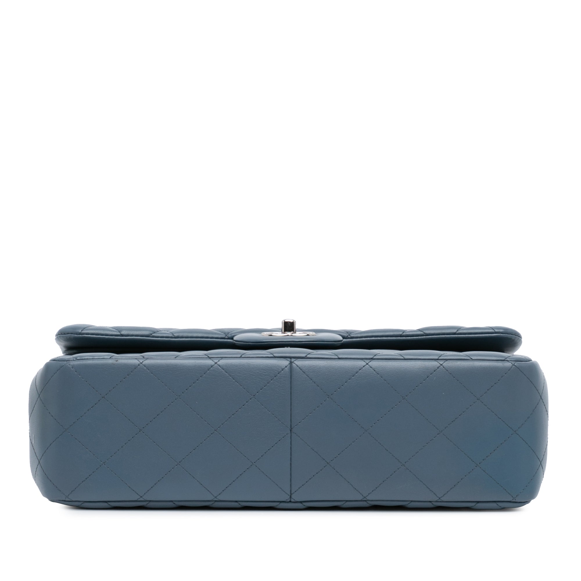 Chanel Jumbo Classic Lambskin Double Flap - image 3