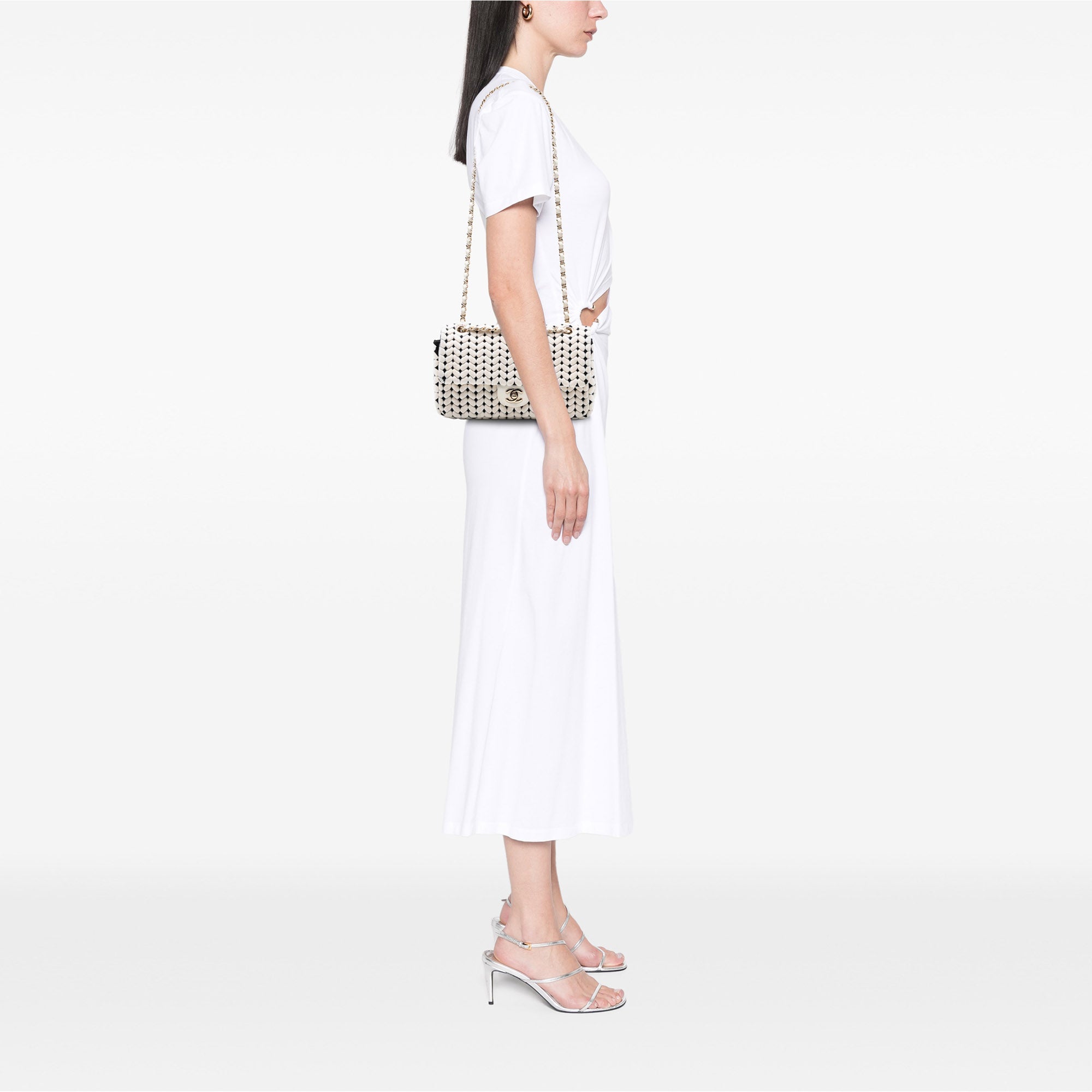Chanel Medium Calfskin and Wool Knit Single Flap - image 7