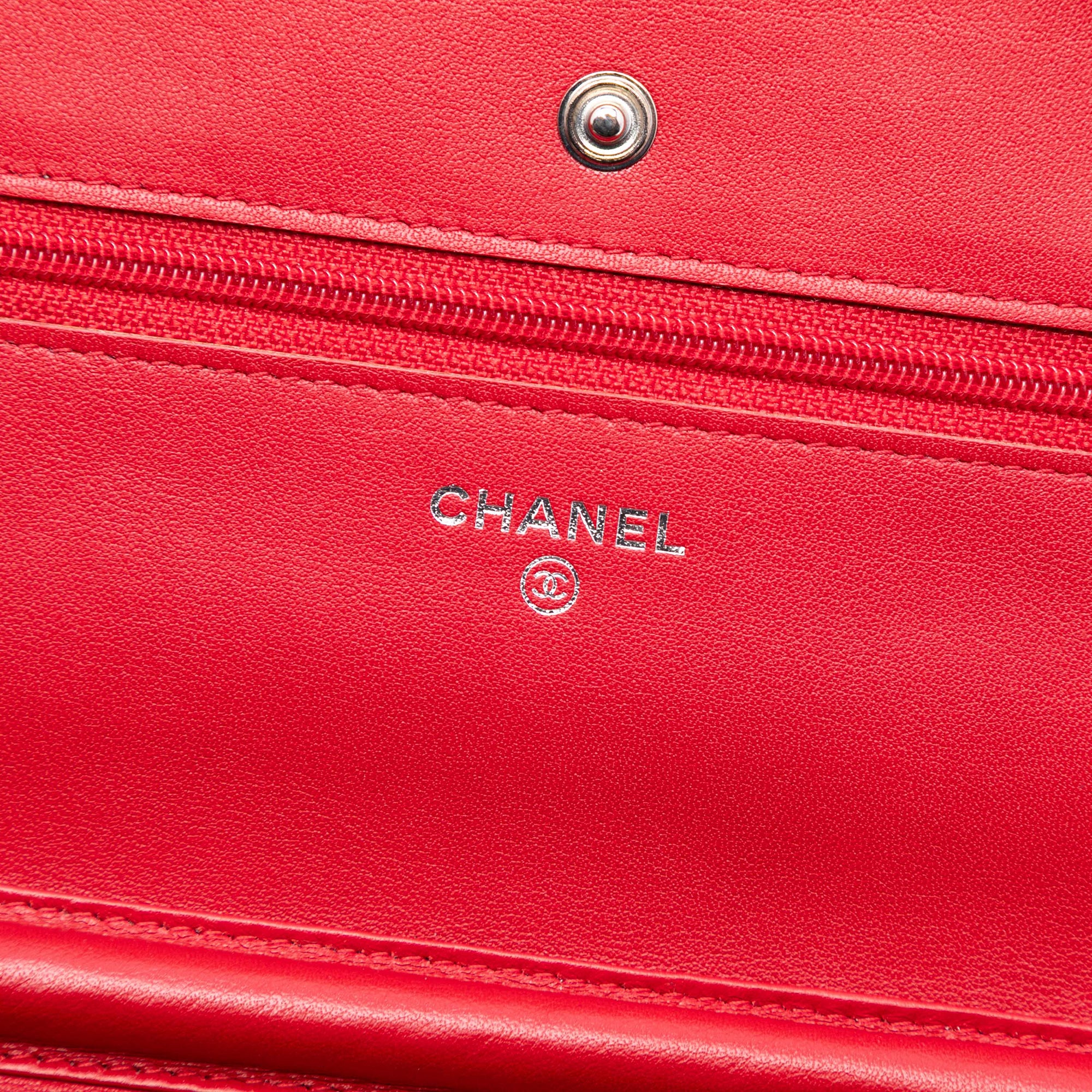 Chanel CC Caviar Wallet On Chain - image 6
