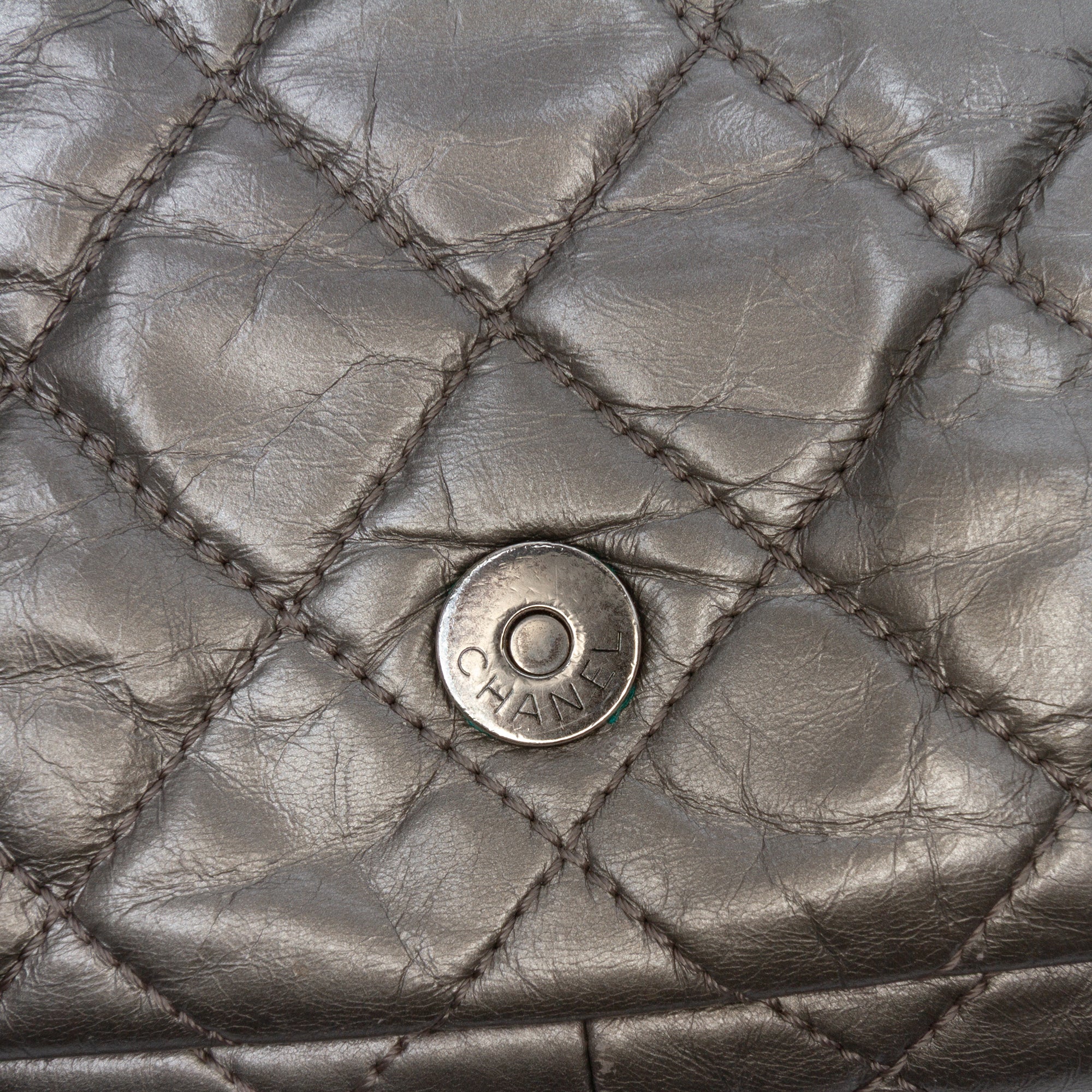 Chanel Medium Quilted Metallic Aged Calfskin Chain Me Flap - image 6