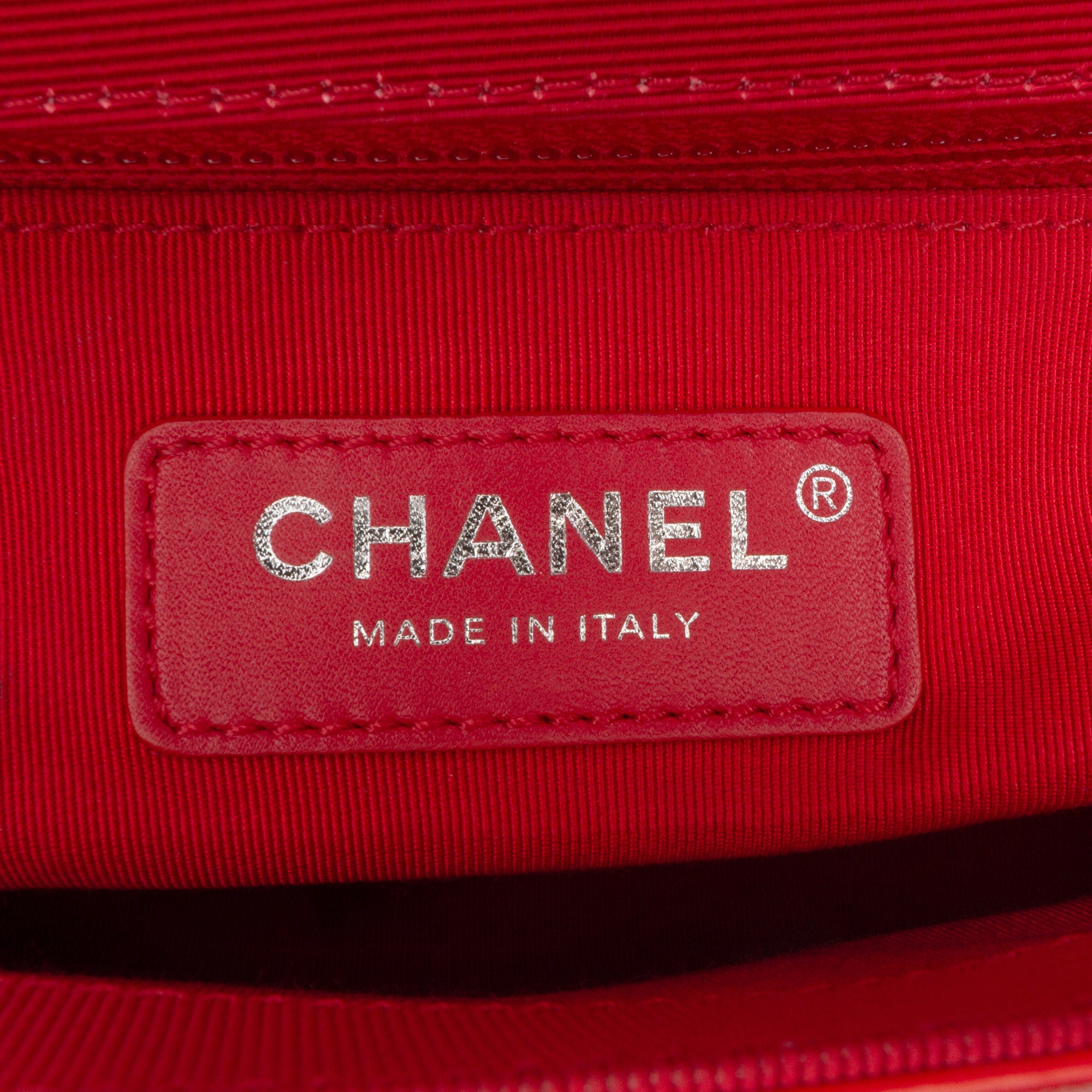 Chanel CC Quilted Crumpled Calfskin and Grosgrain Flap - image 5