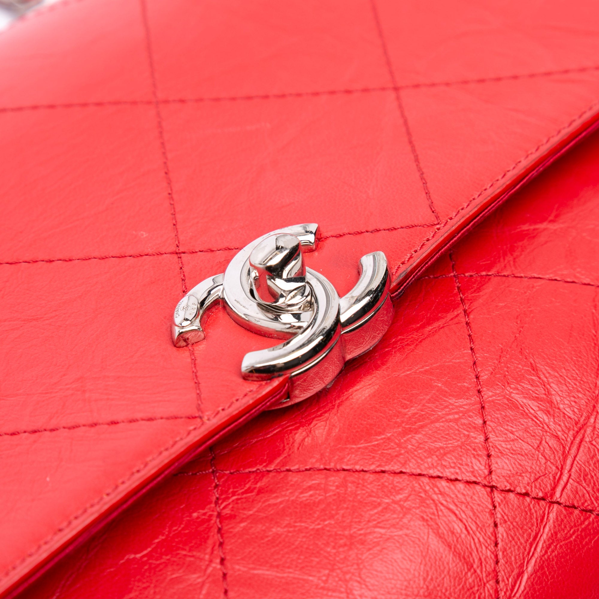 Chanel CC Quilted Crumpled Calfskin and Grosgrain Flap - image 7