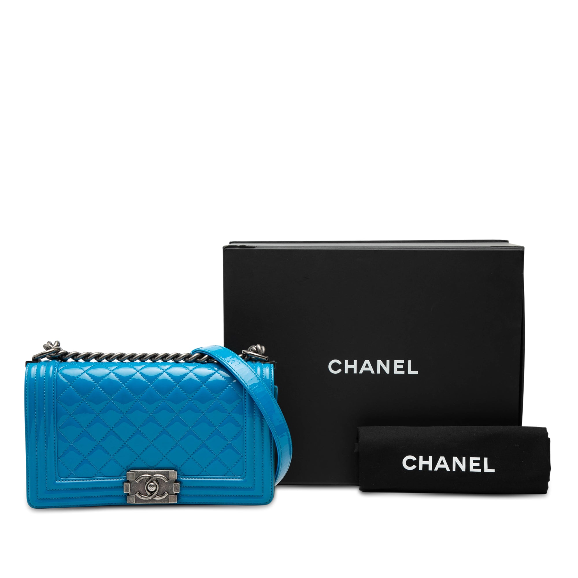 Chanel Old Medium Quilted Patent Boy Flap - image 8