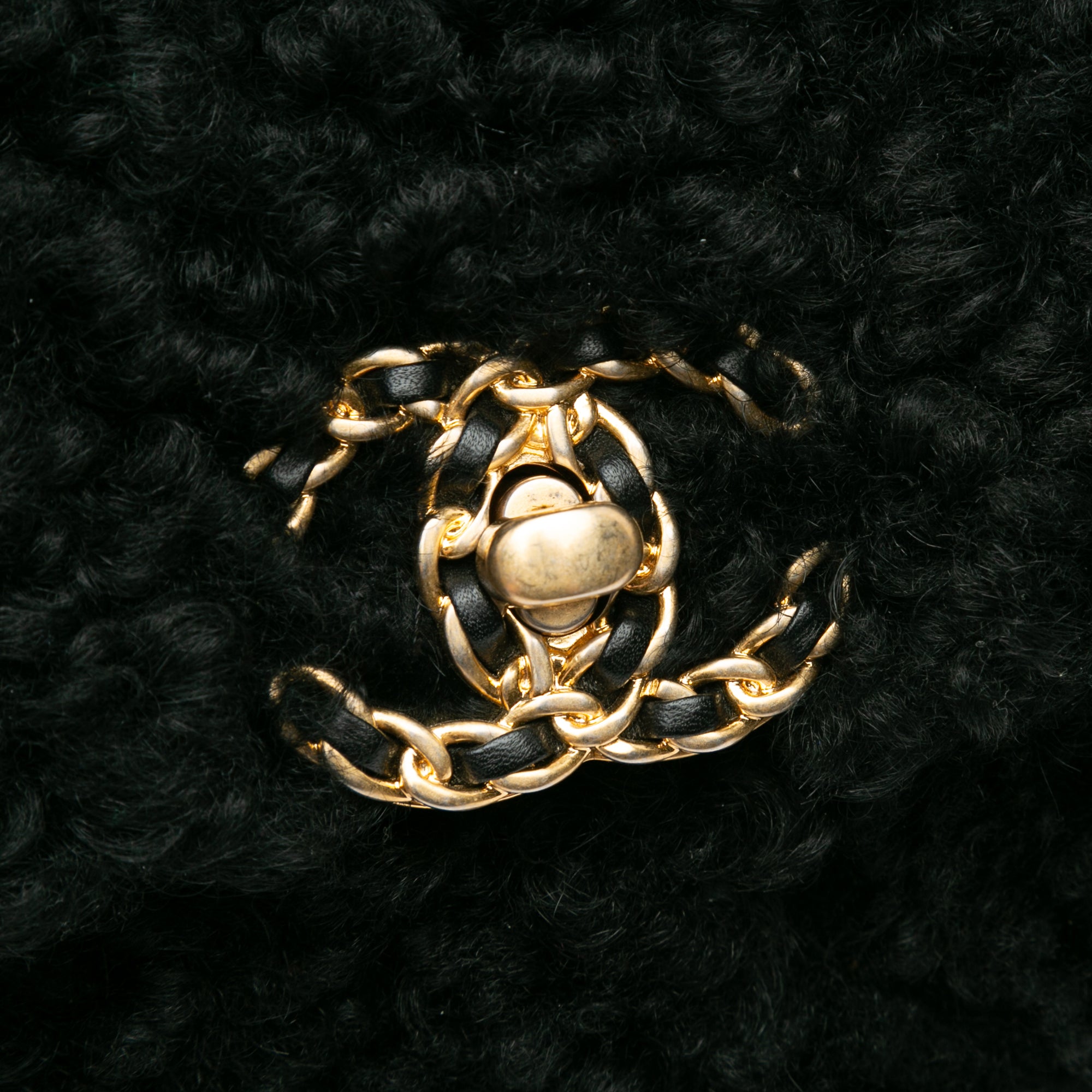 Chanel Medium Shearling 19 Flap - image 5