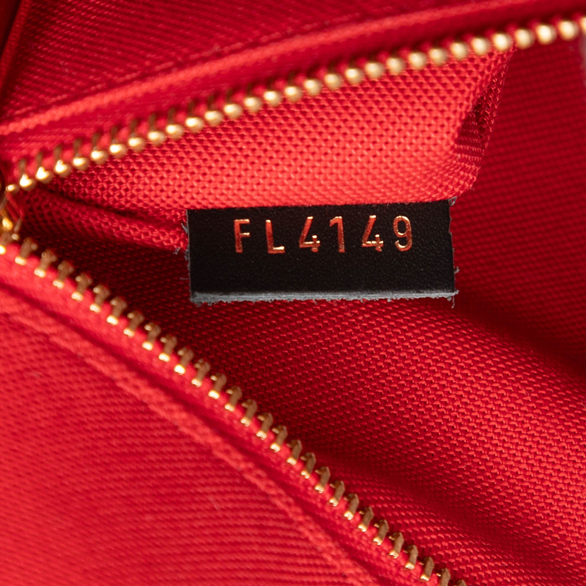 Louis Vuitton Monogram Reverse Giant OnTheGo MM - image 6