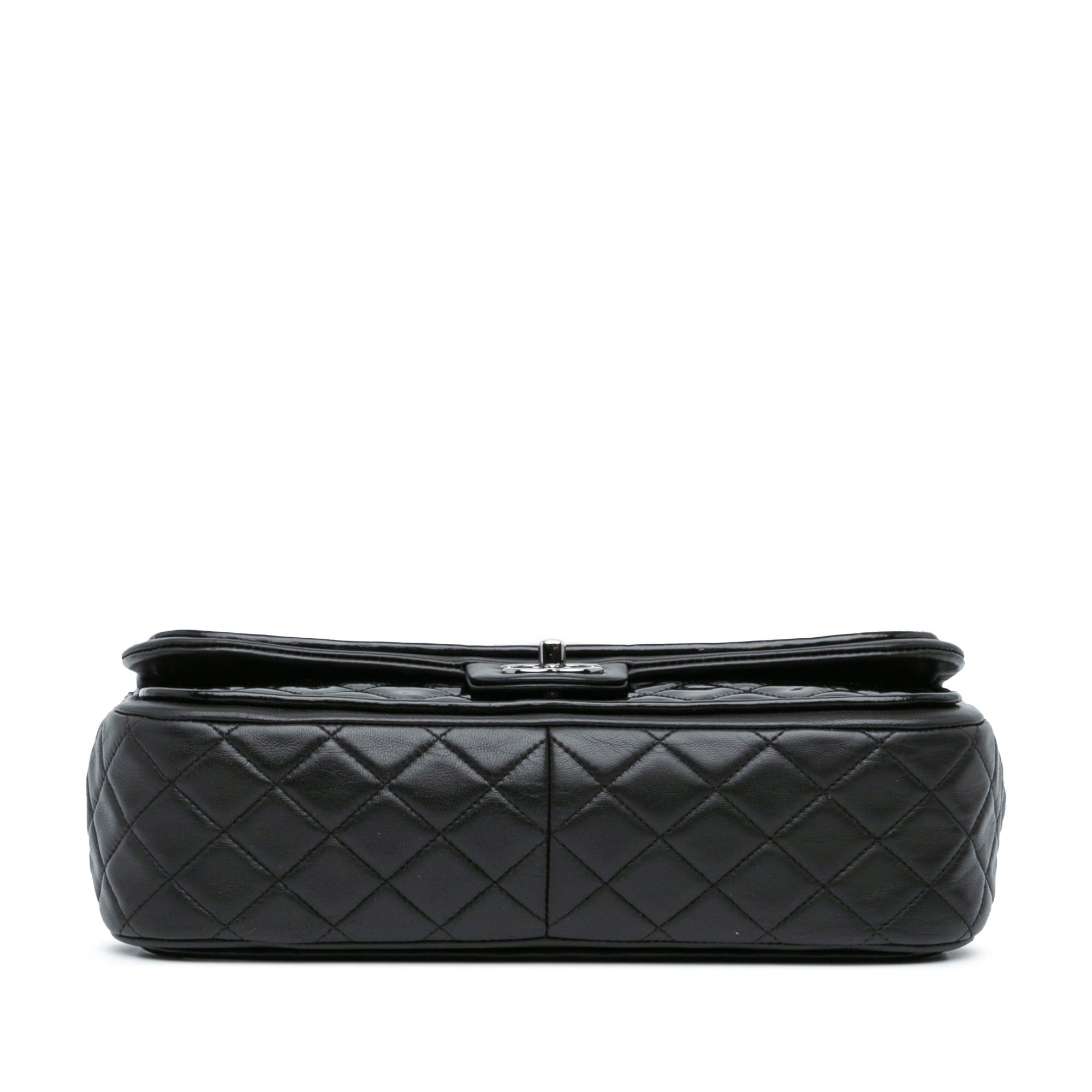 Chanel Jumbo Patent Classic Twist Flap - image 3