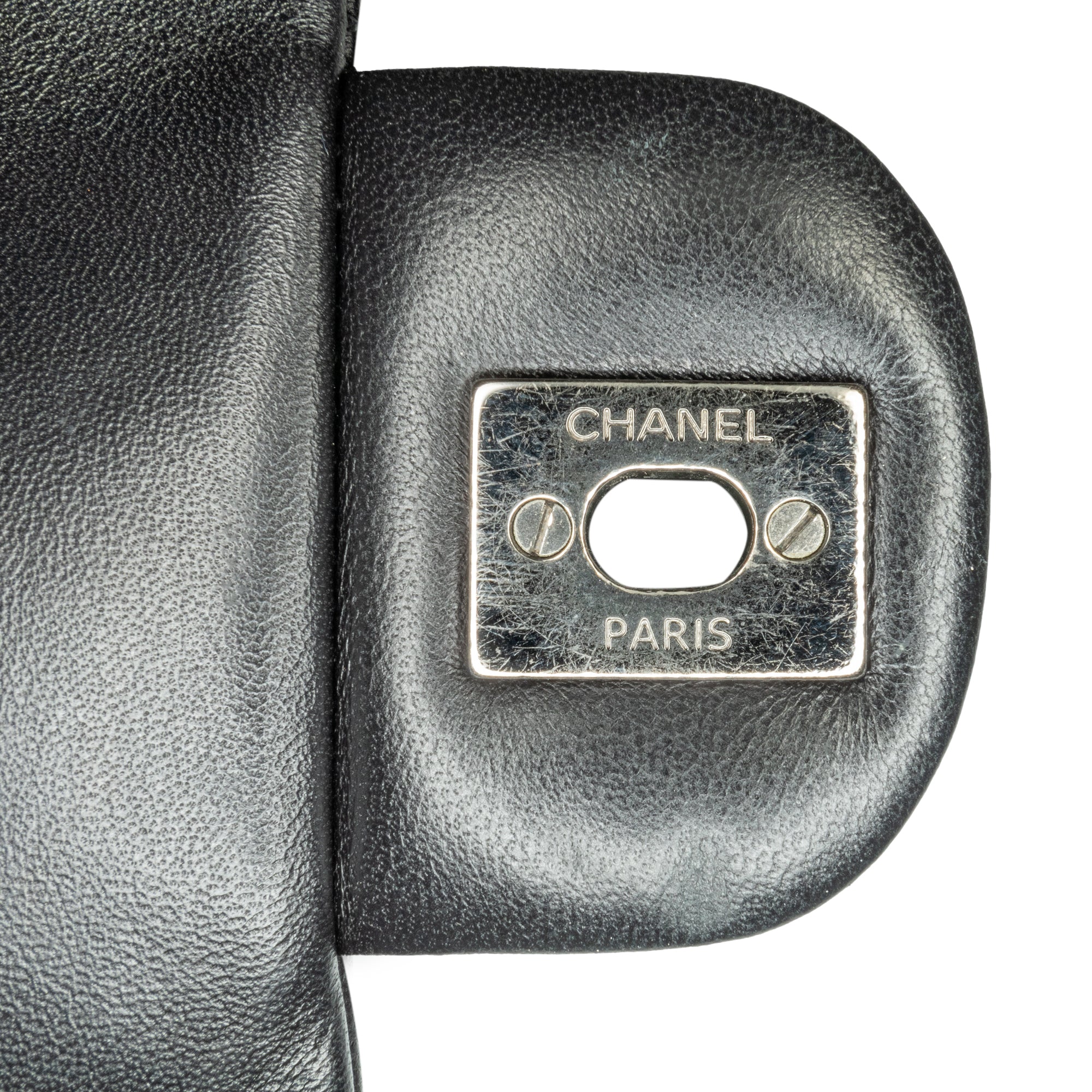 Chanel Jumbo Patent Classic Twist Flap - image 8