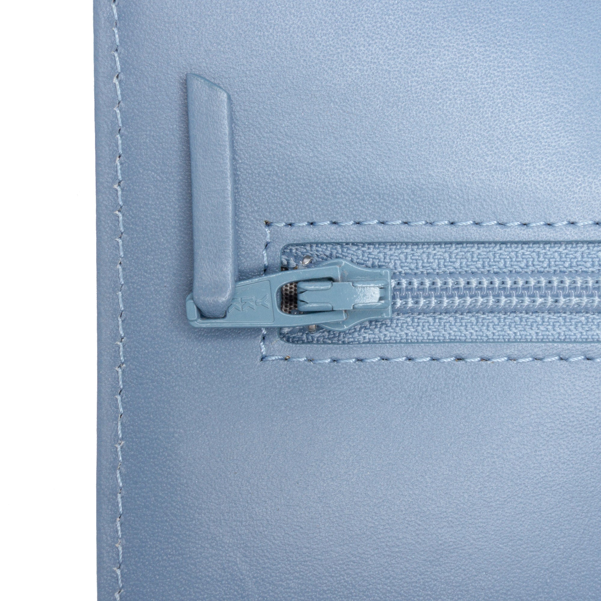 Chanel CC Caviar Wallet On Chain - image 7