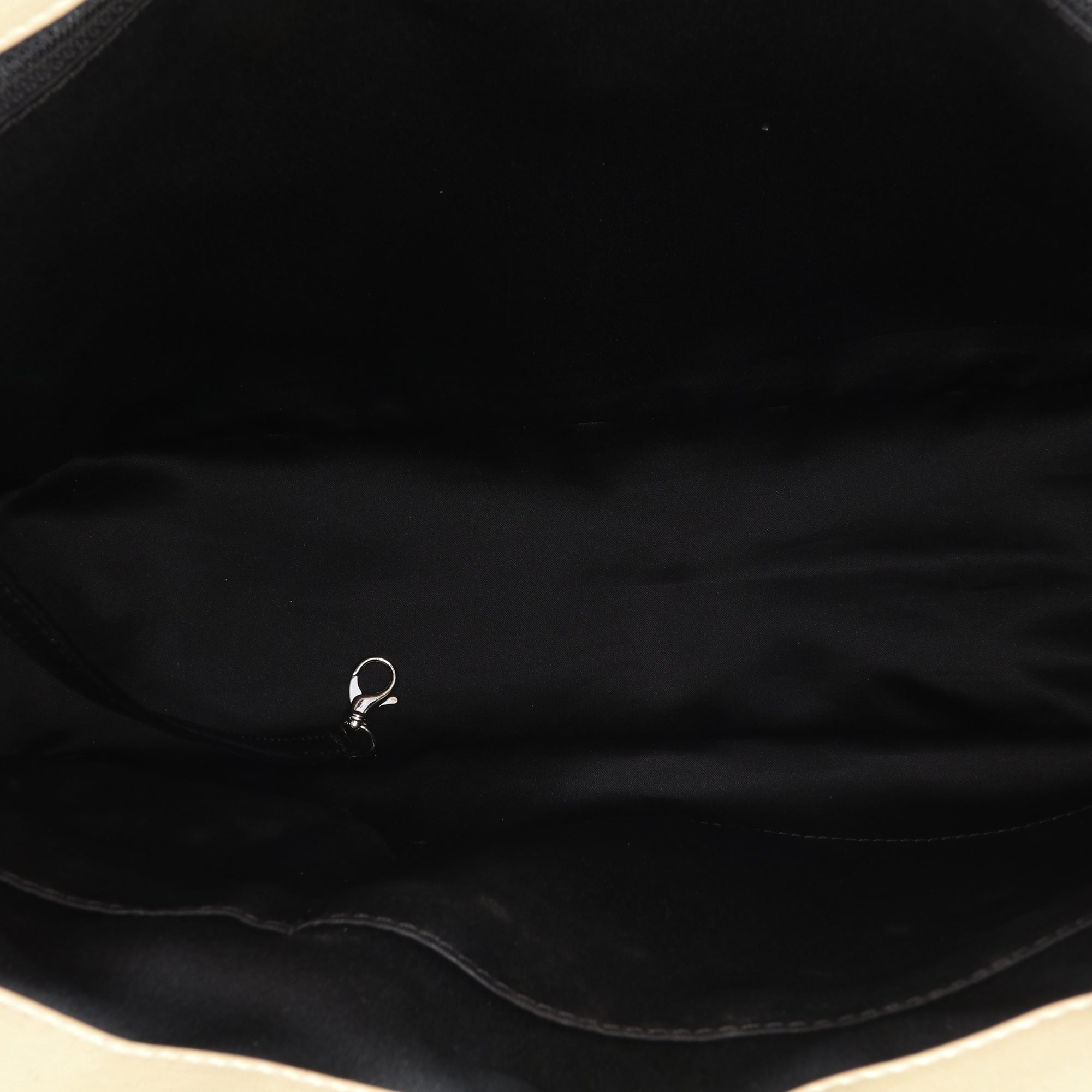 Chanel Maxi Quilted Calfskin Blizzard Zip Top Flap - image 4