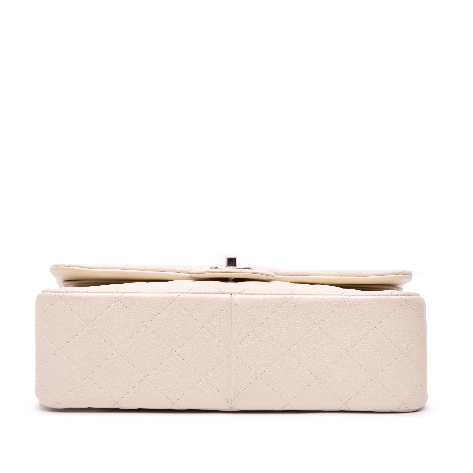 Chanel Jumbo Classic Caviar Double Flap - image 3