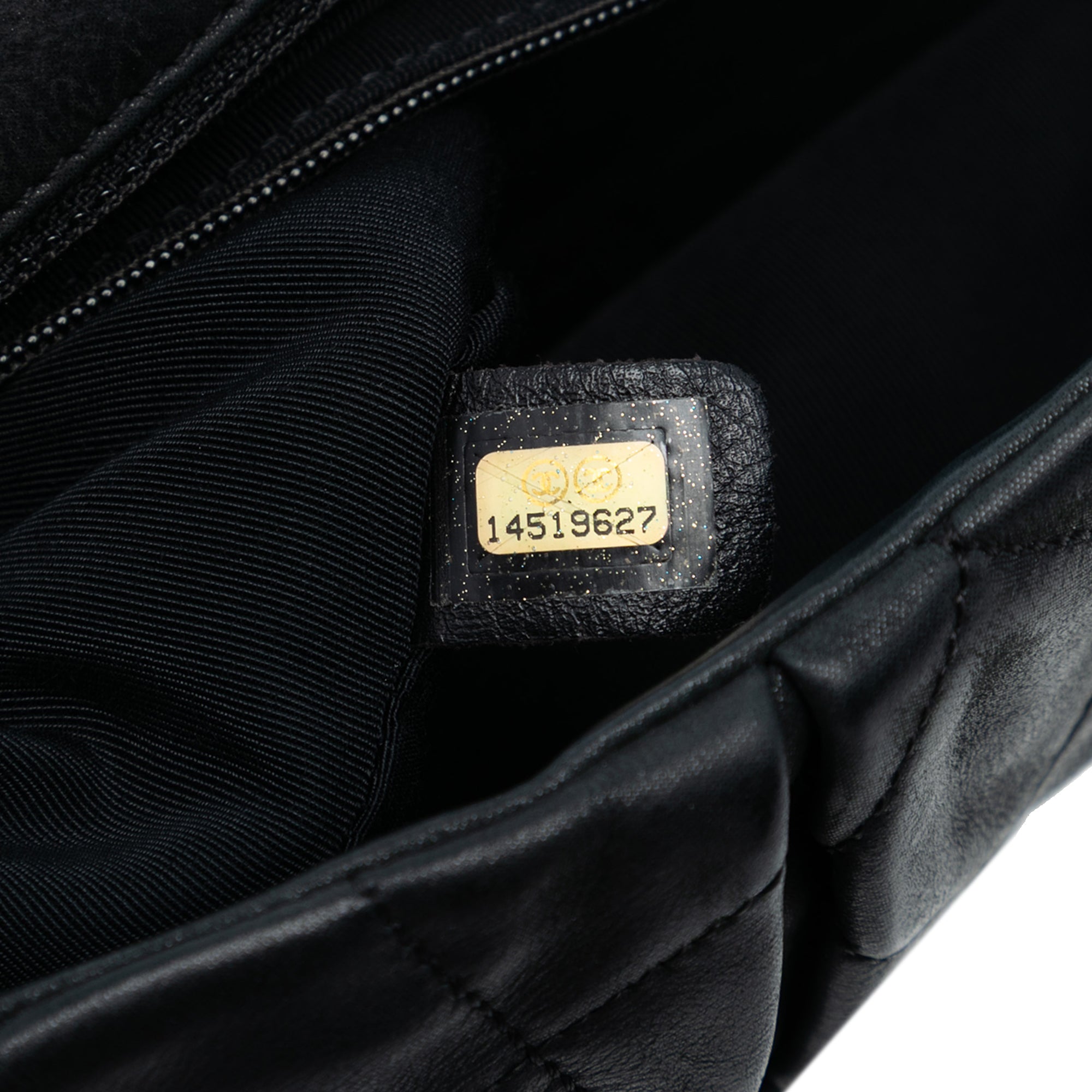 Chanel Quilted Calfskin Chic Quilt Flap - image 6